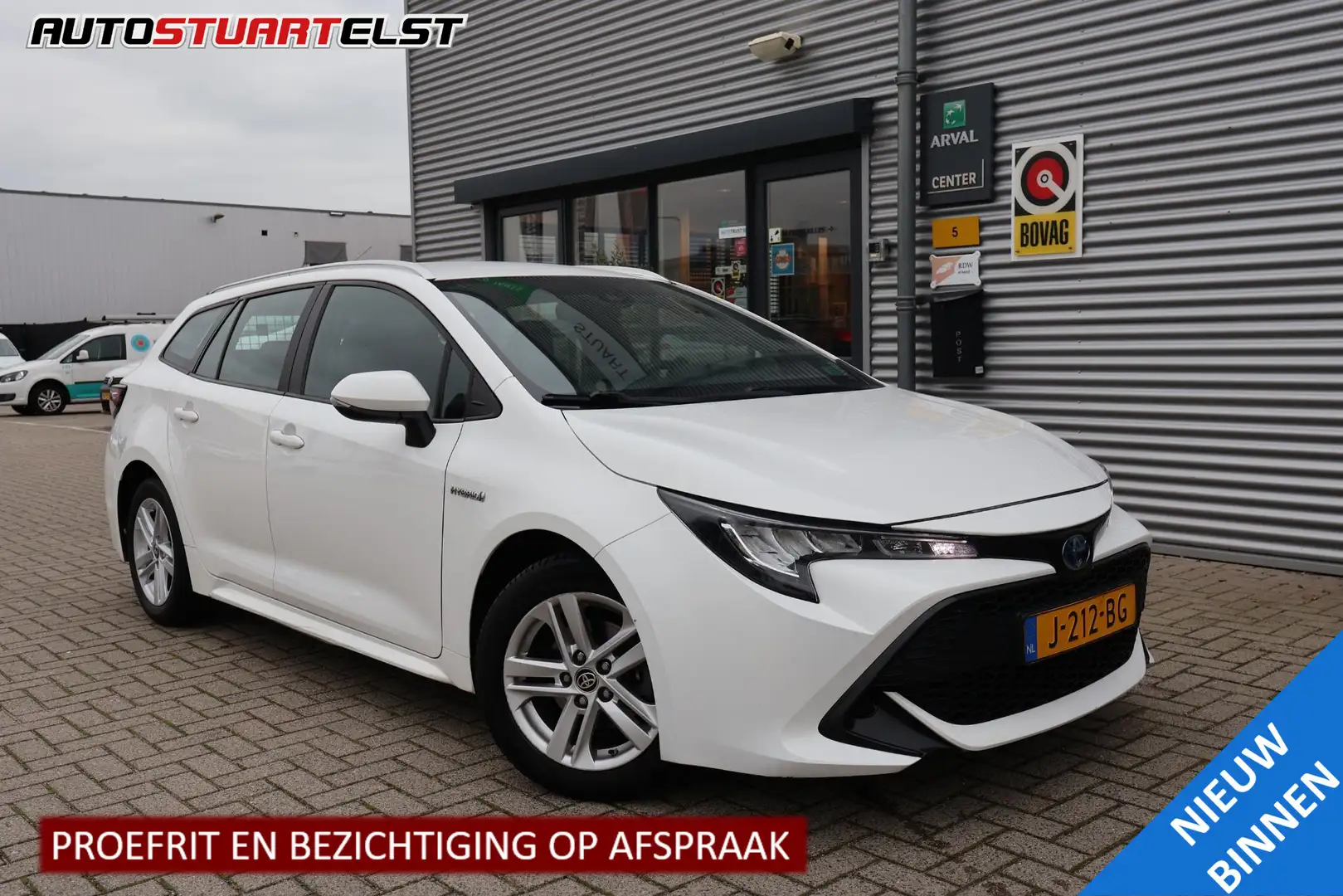 Toyota Corolla Touring Sports 1.8 Hybrid Active NL-Auto | 1e Eige Blanc - 1