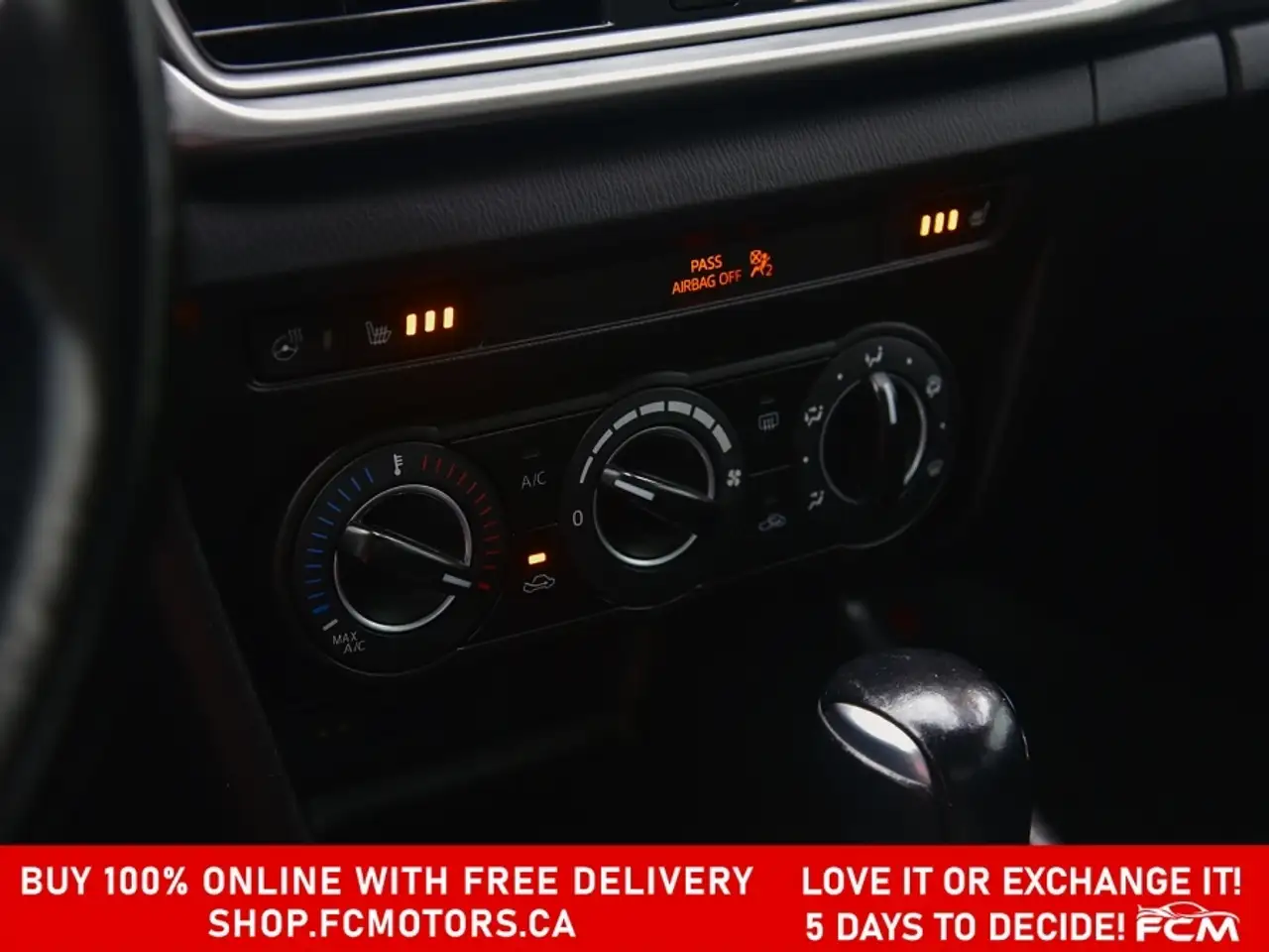 Mazda 3 снимка Mazda 3