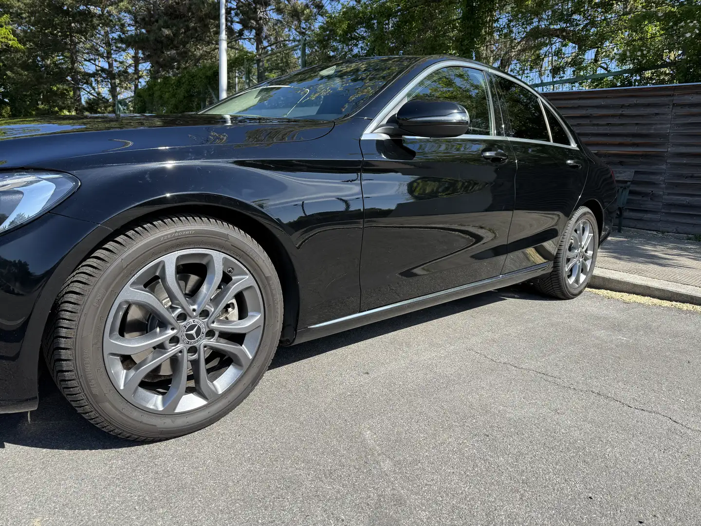 Mercedes-Benz C 200 d 9G-TRONIC - 1