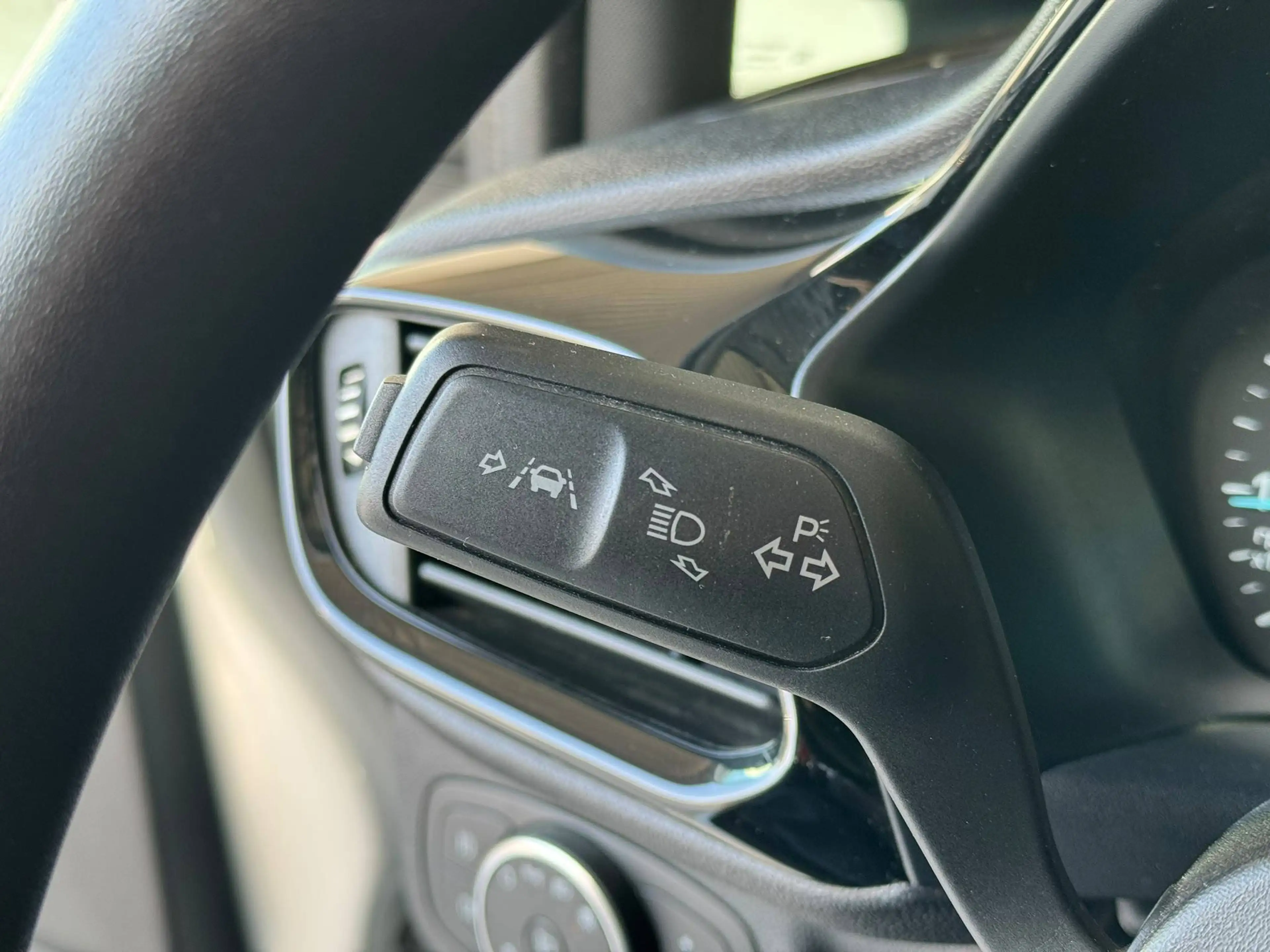 Ford Fiesta 🟩1.1 ESSENCE 71CV - AIRCO - CRUISE - NAVIGATION - EURO 6DT — photo 15