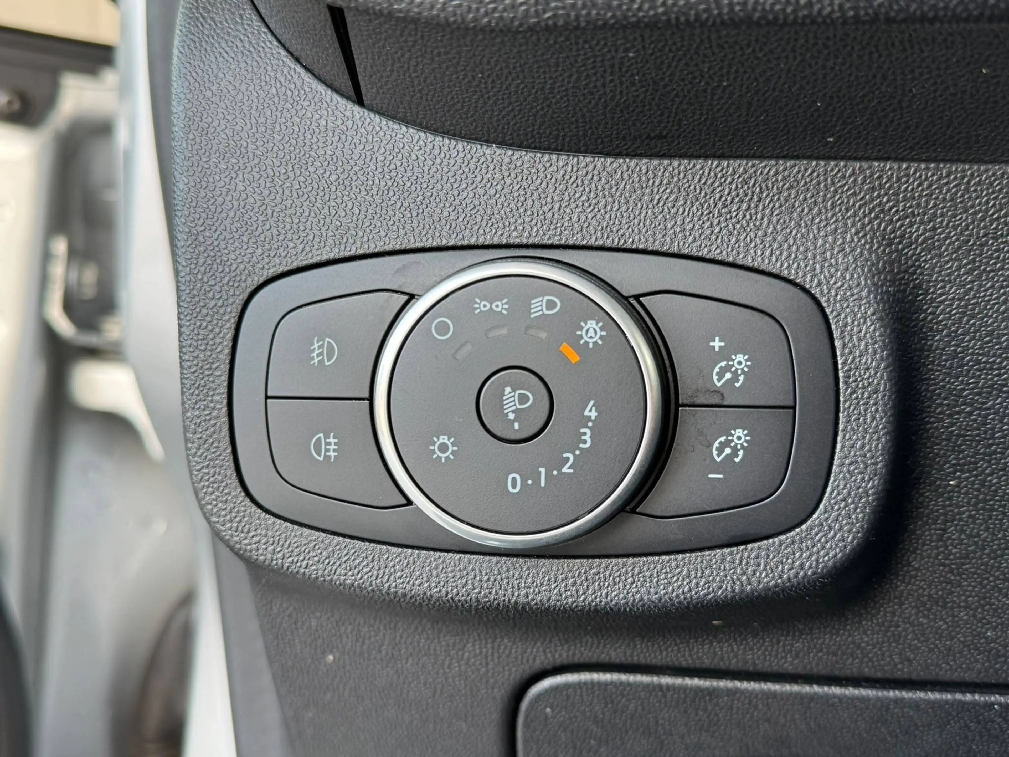 Ford Fiesta 🟩1.1 ESSENCE 71CV - AIRCO - CRUISE - NAVIGATION - EURO 6DT — photo 13
