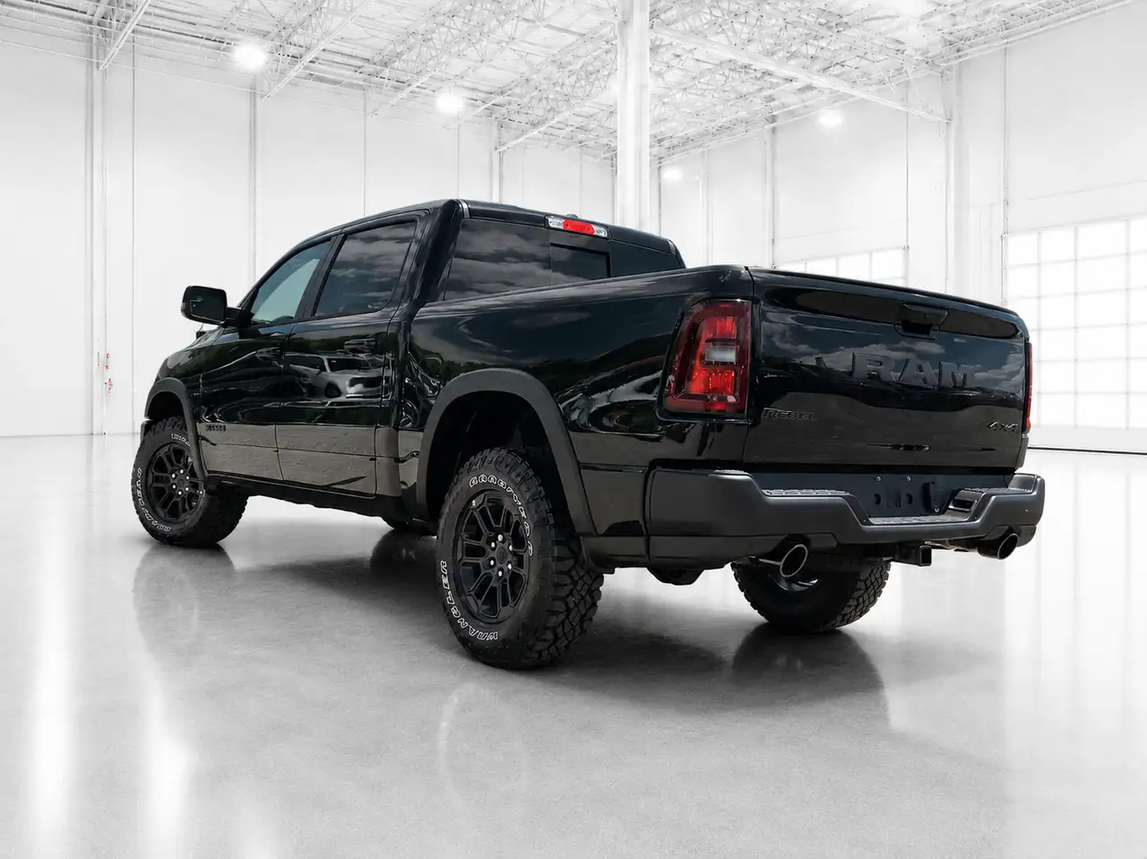 RAM 1500 снимка RAM 1500