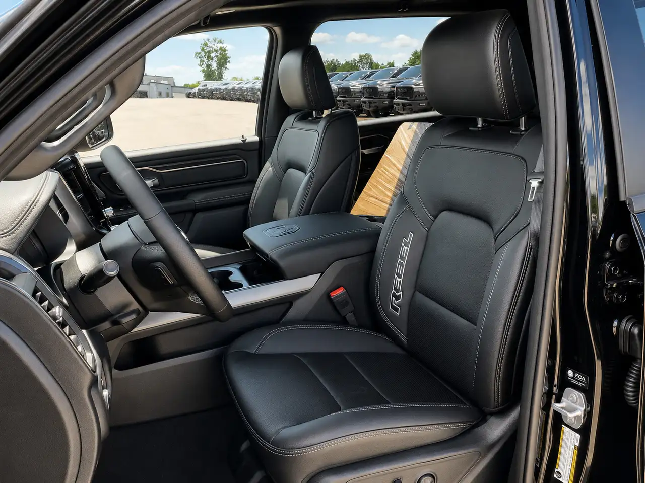 RAM 1500 снимка RAM 1500