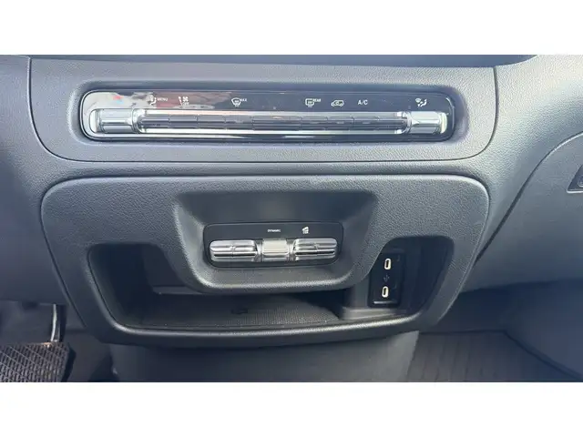 Mercedes-Benz Unknown Model view 15
