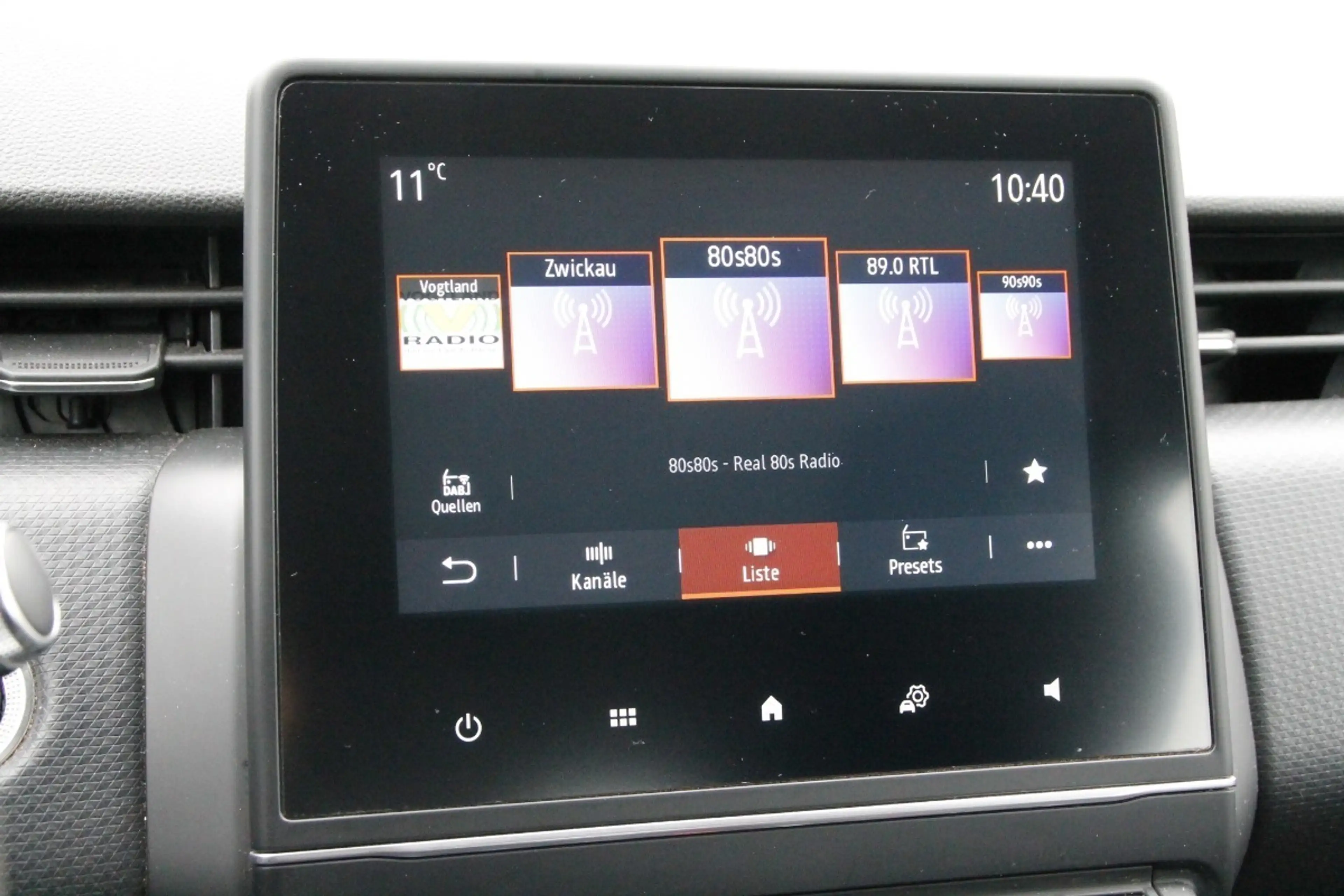 Renault Clio INTENS TCe 90 — photo 10