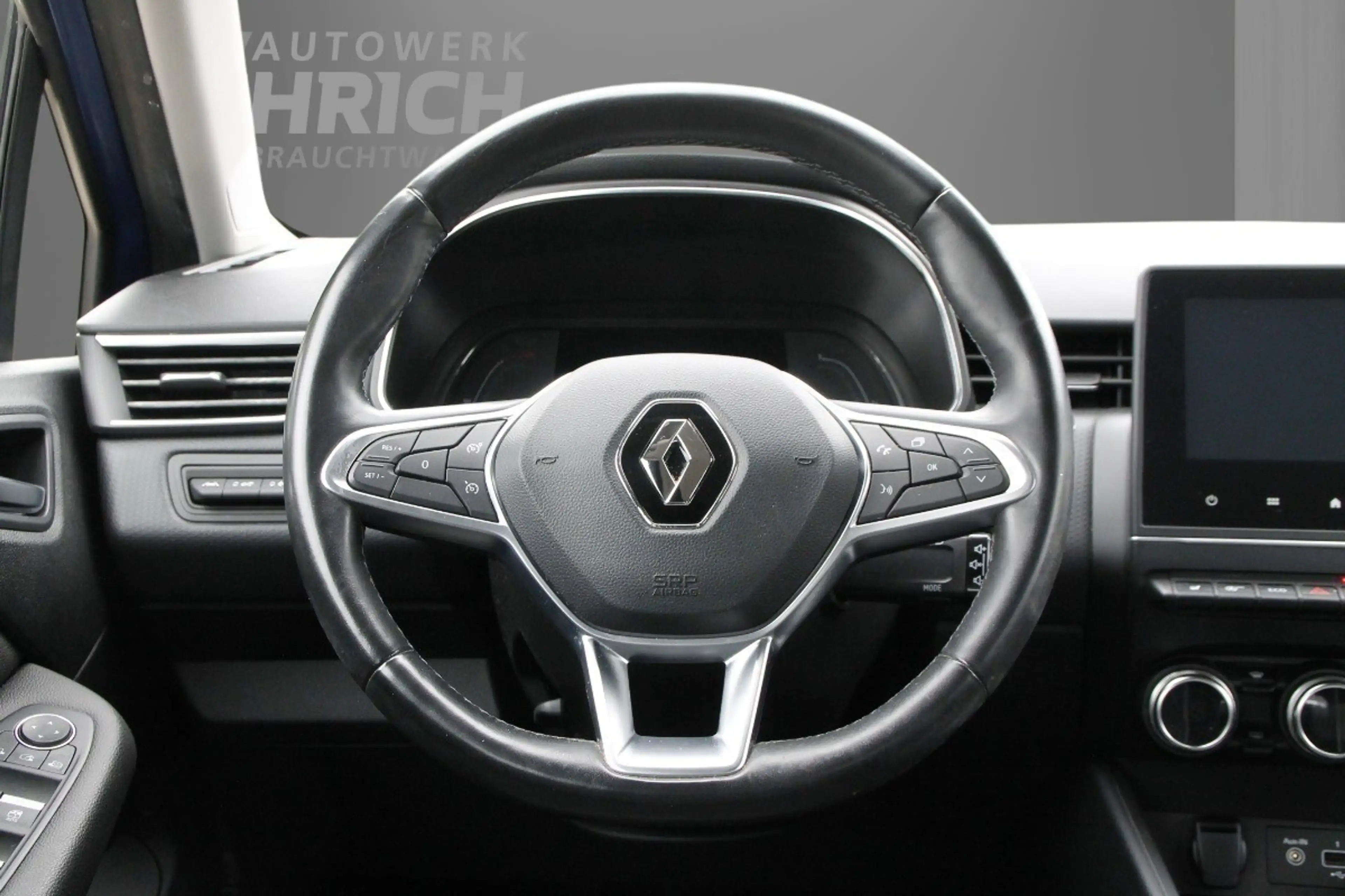 Renault Clio INTENS TCe 90 — photo 8