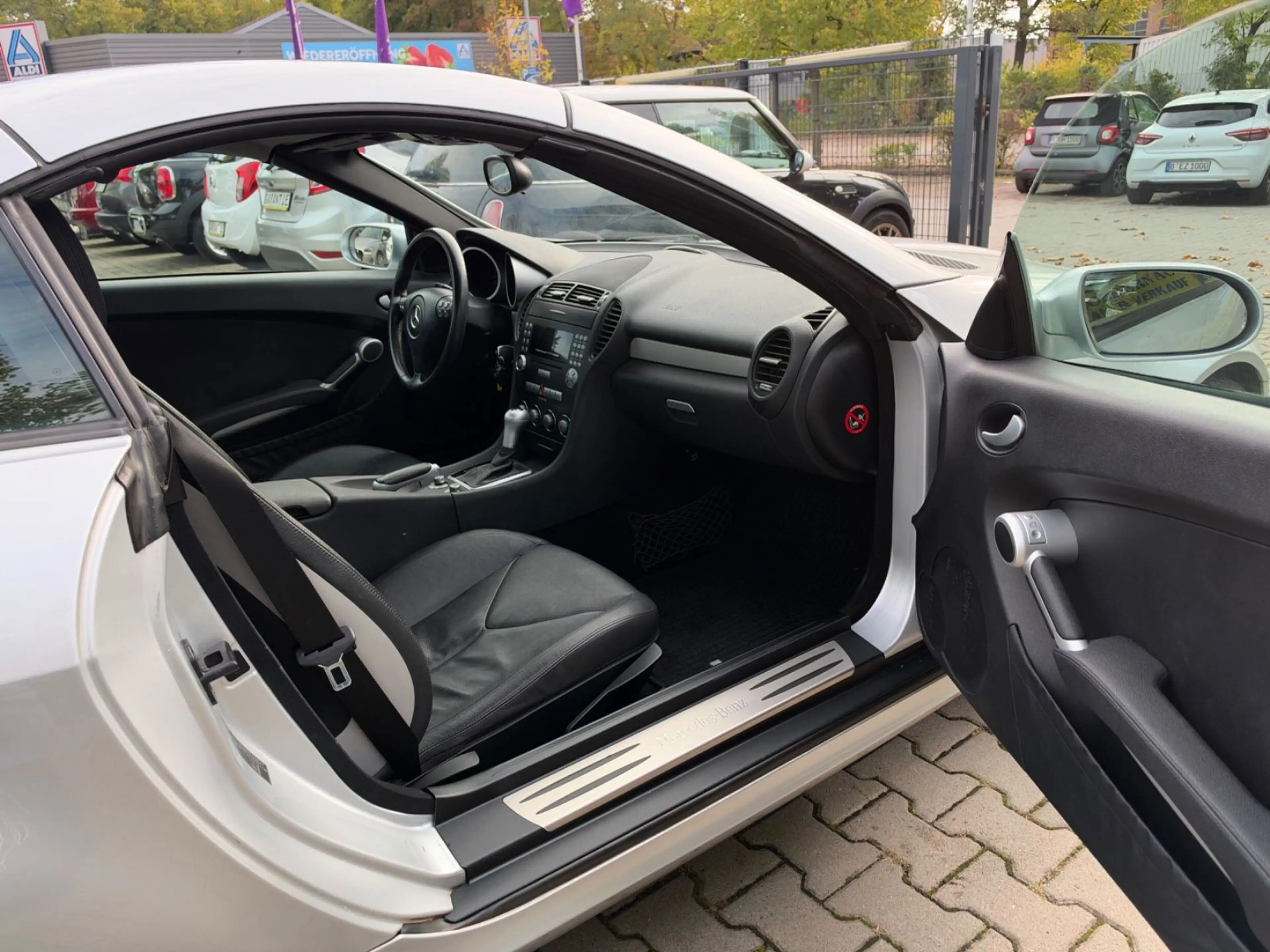 Mercedes-Benz SLK 200 SLK Roadster 200 Kompressor *AUTOMATIK* — photo 12