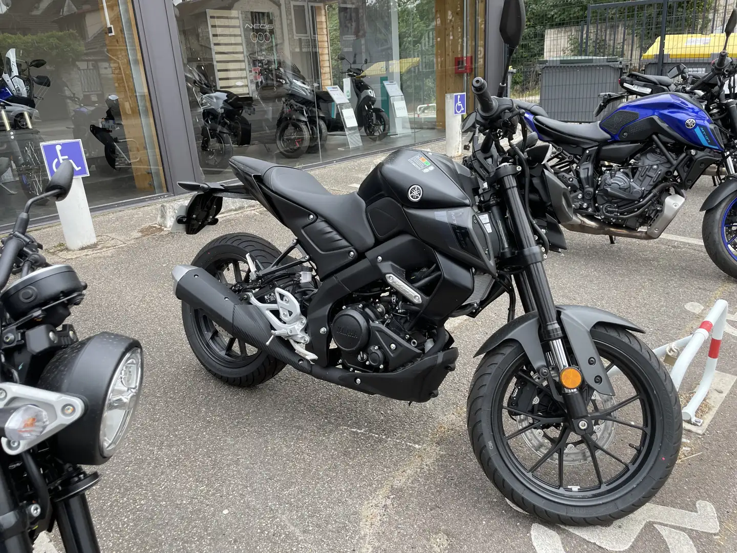 Yamaha MT-125 Negro - 1
