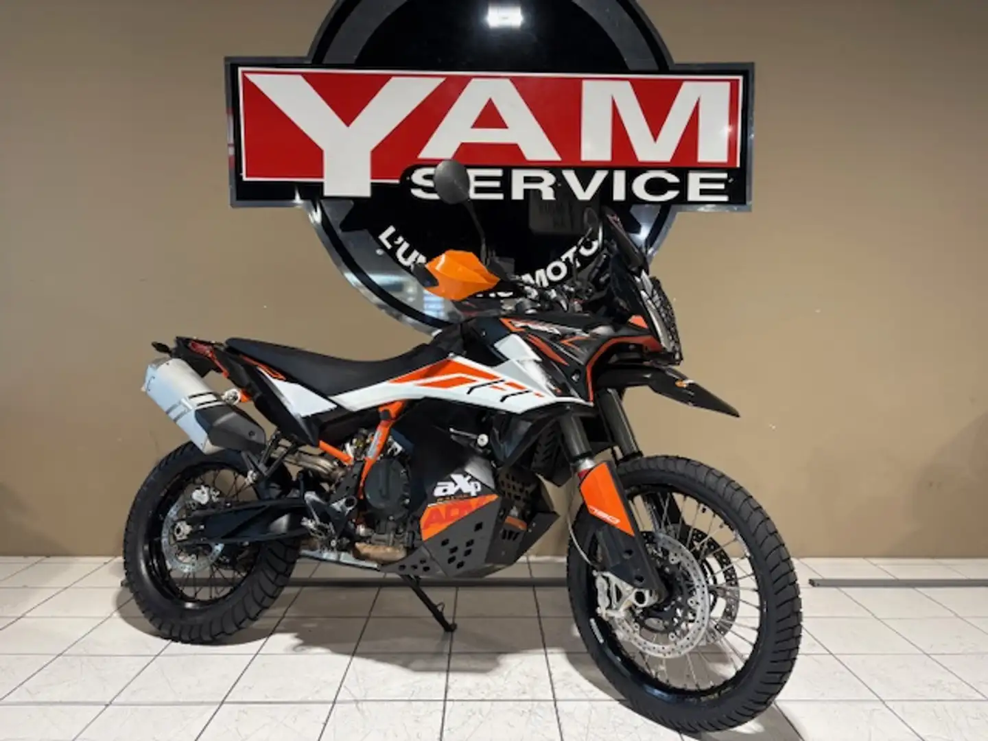KTM 790 Adventure Orange - 1