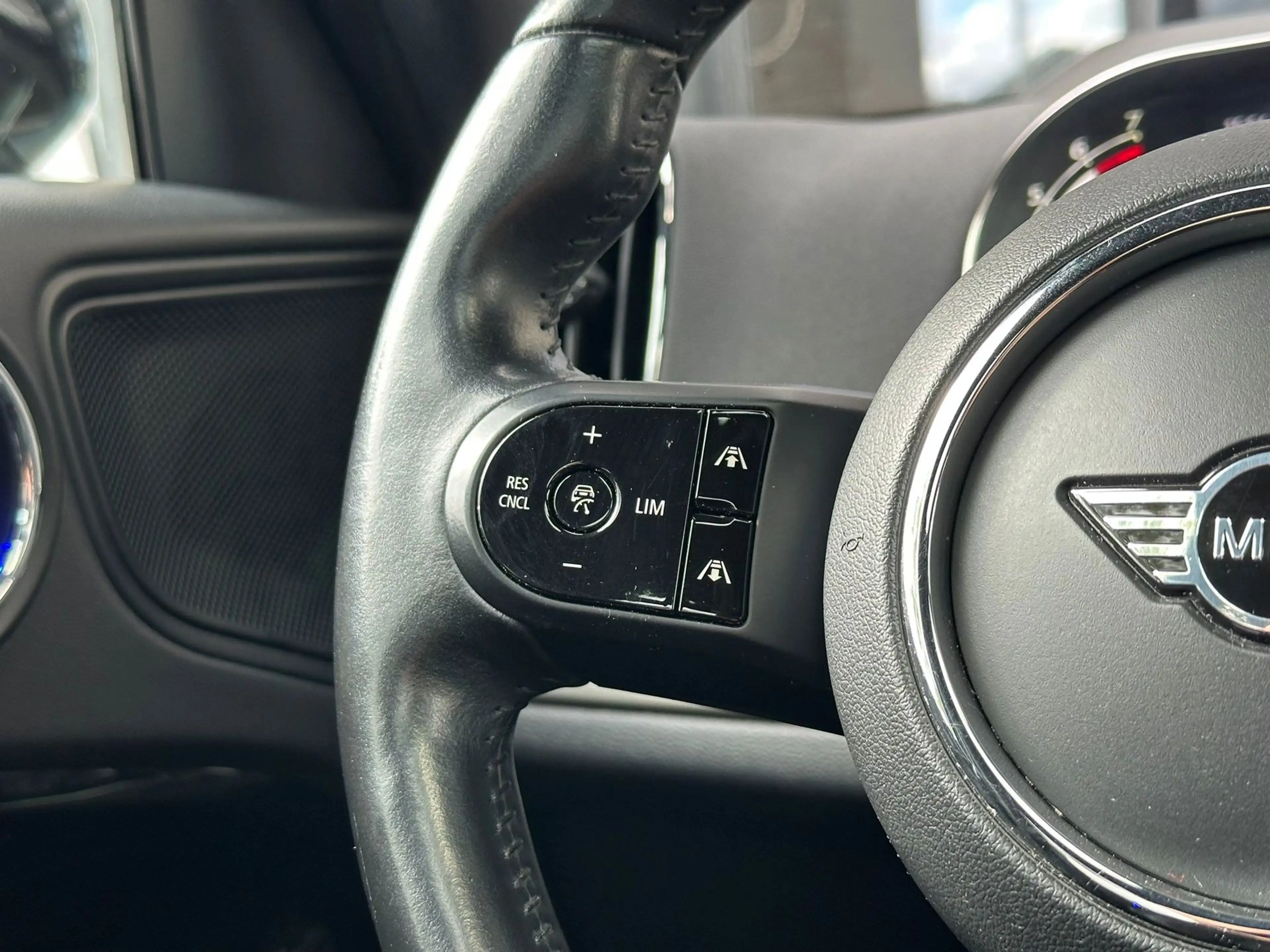 MINI Cooper Countryman 1.5 Black-Pack |Pano |Head-Up |ACC |Camera |Leer | — photo 14