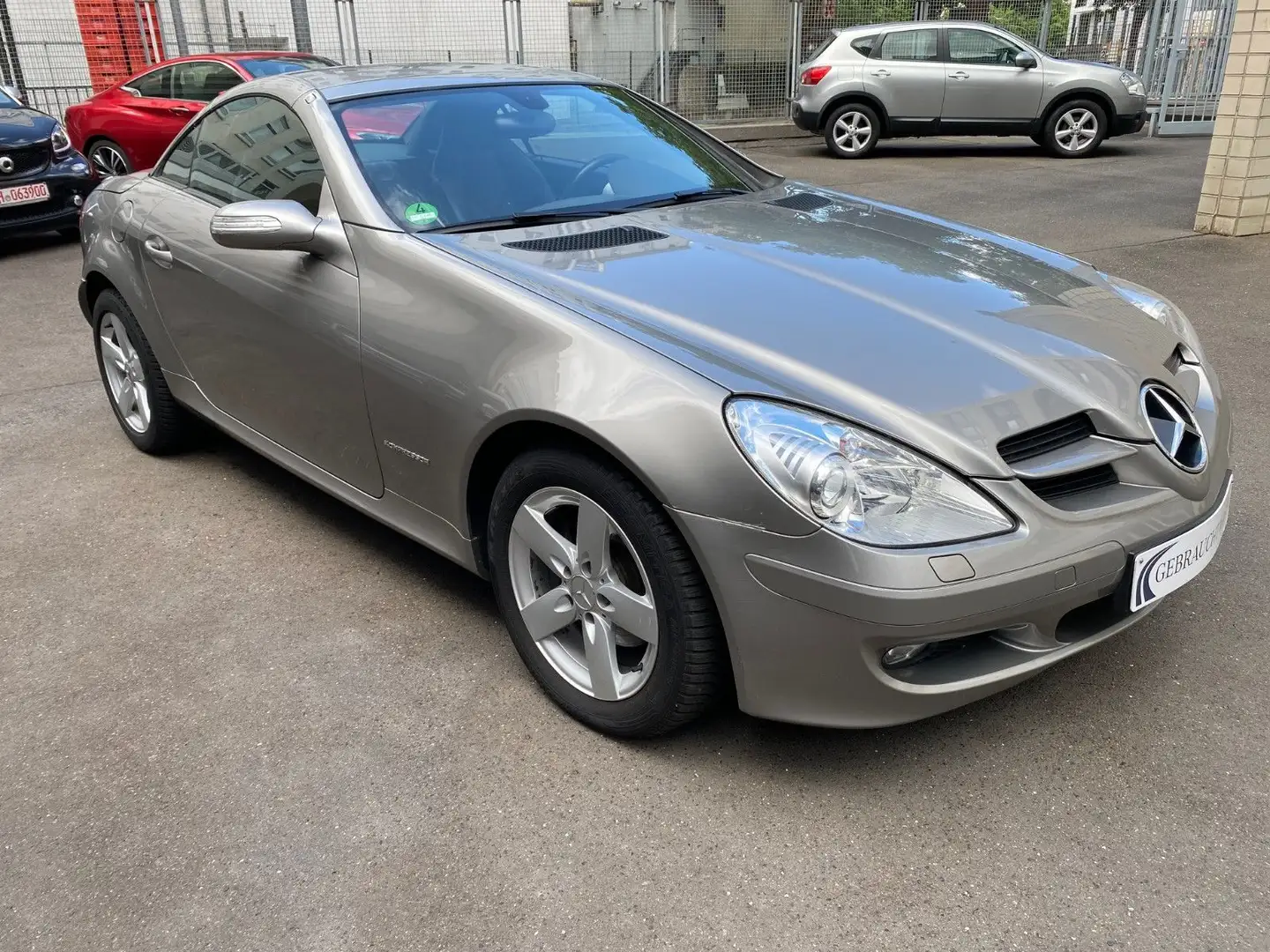 Mercedes-Benz SLK 200 K Roadster Bi-Xenon/AirSc/Leder/2Hd Gris - 2