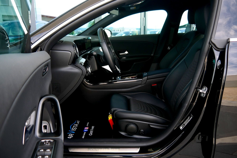 Mercedes-Benz CLA 180 Aut. *Digitales Cockpit-Advanced-Paket-LED* — photo 12