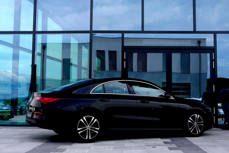 Mercedes-Benz CLA 180 Aut. *Digitales Cockpit-Advanced-Paket-LED* — photo 6