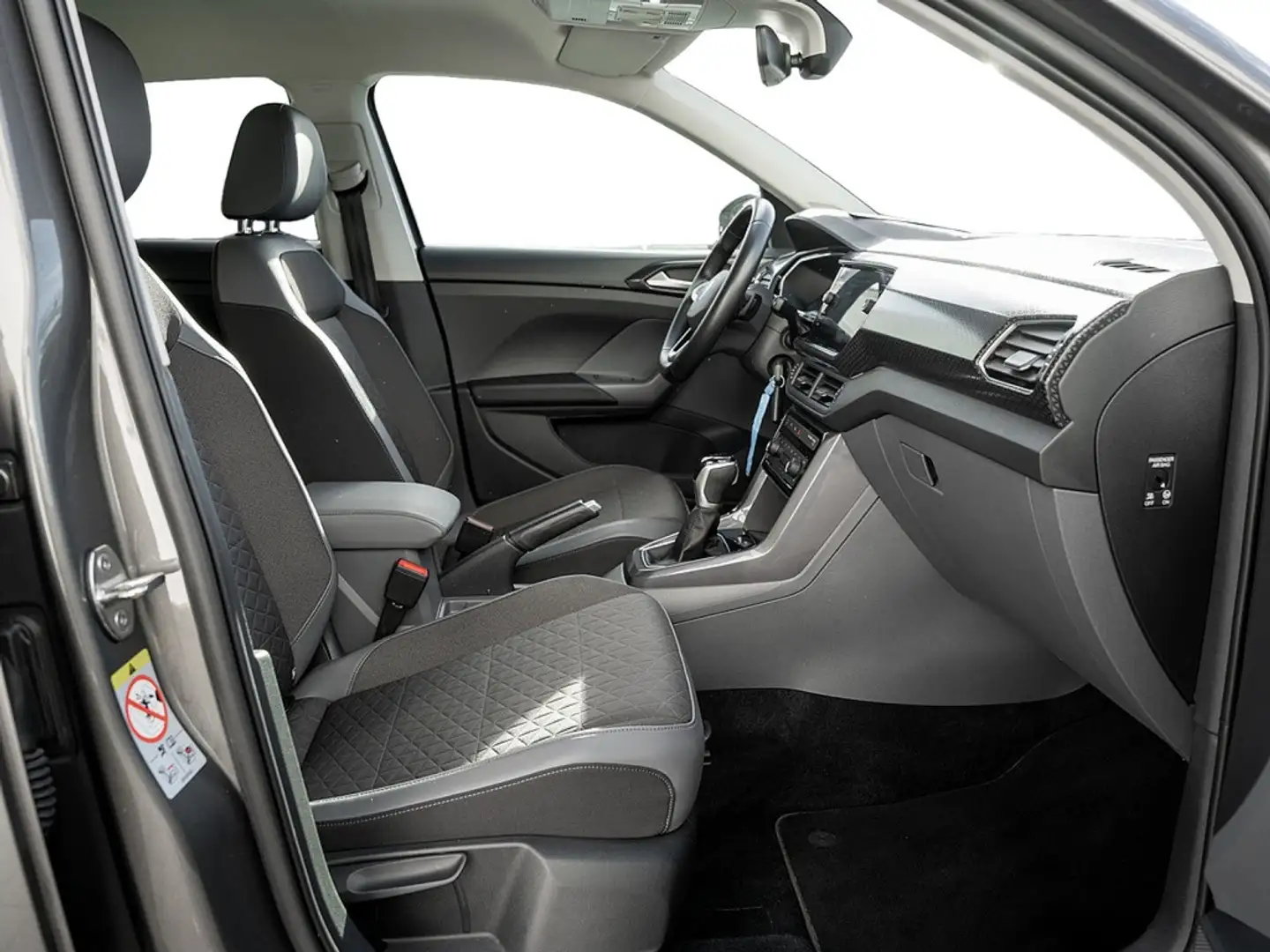 Volkswagen T-Cross 1.0 TSI Style DSG NAVI ACC KAM LED SH Grau - 2