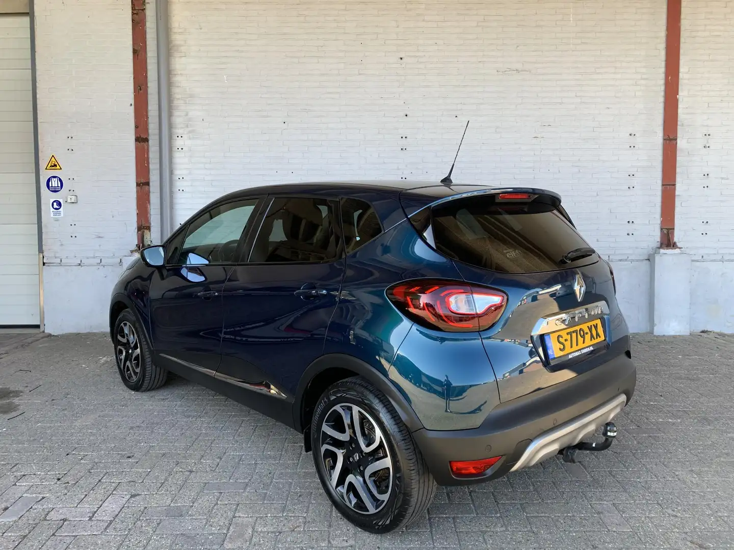 Renault Captur 1.2 TCe Limited |Navigatie!|Camera!|Cruise!| Blauw - 2