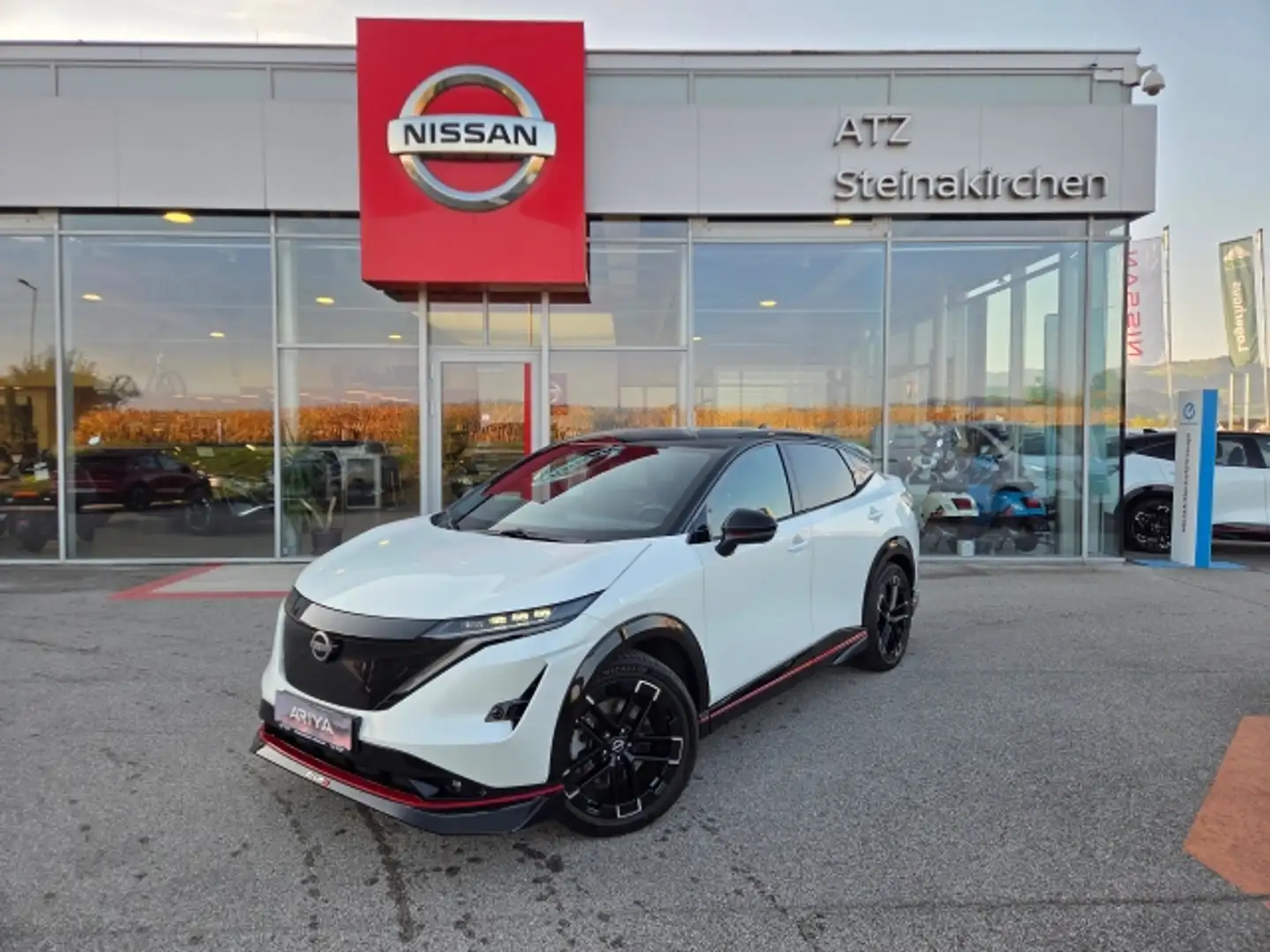 Nissan Ariya NISMO E-4ORCE 87KWH Weiß - 1