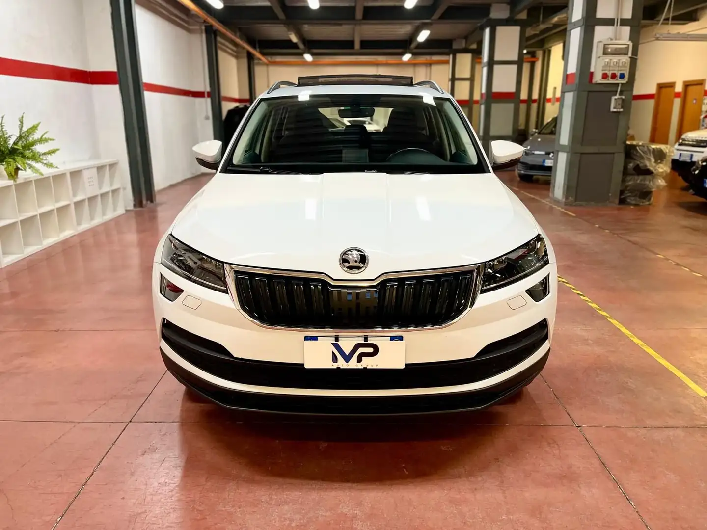 Skoda Karoq Karoq 2.0 TDI EVO SCR 115 CV DSG Style Blanc - 2