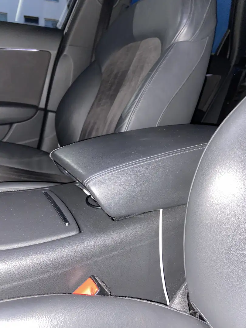 Audi A6 Avant 2.0 TDI ultra S tronic - 2