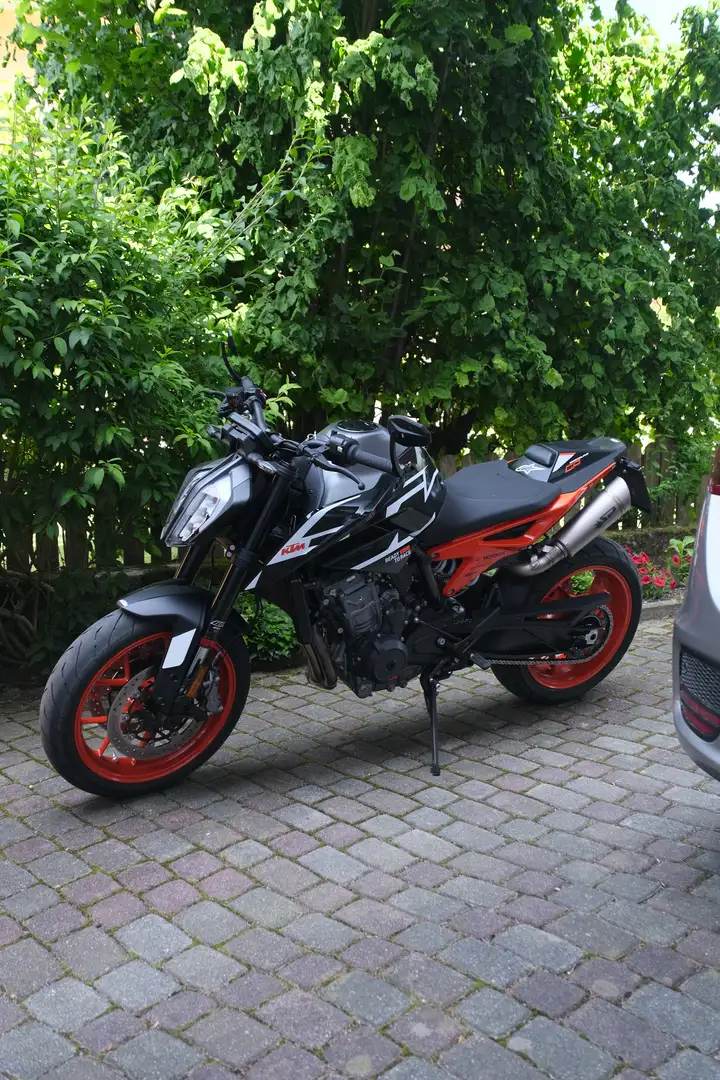 KTM 890 Duke KTM DUKE 890 GP Orange - 1