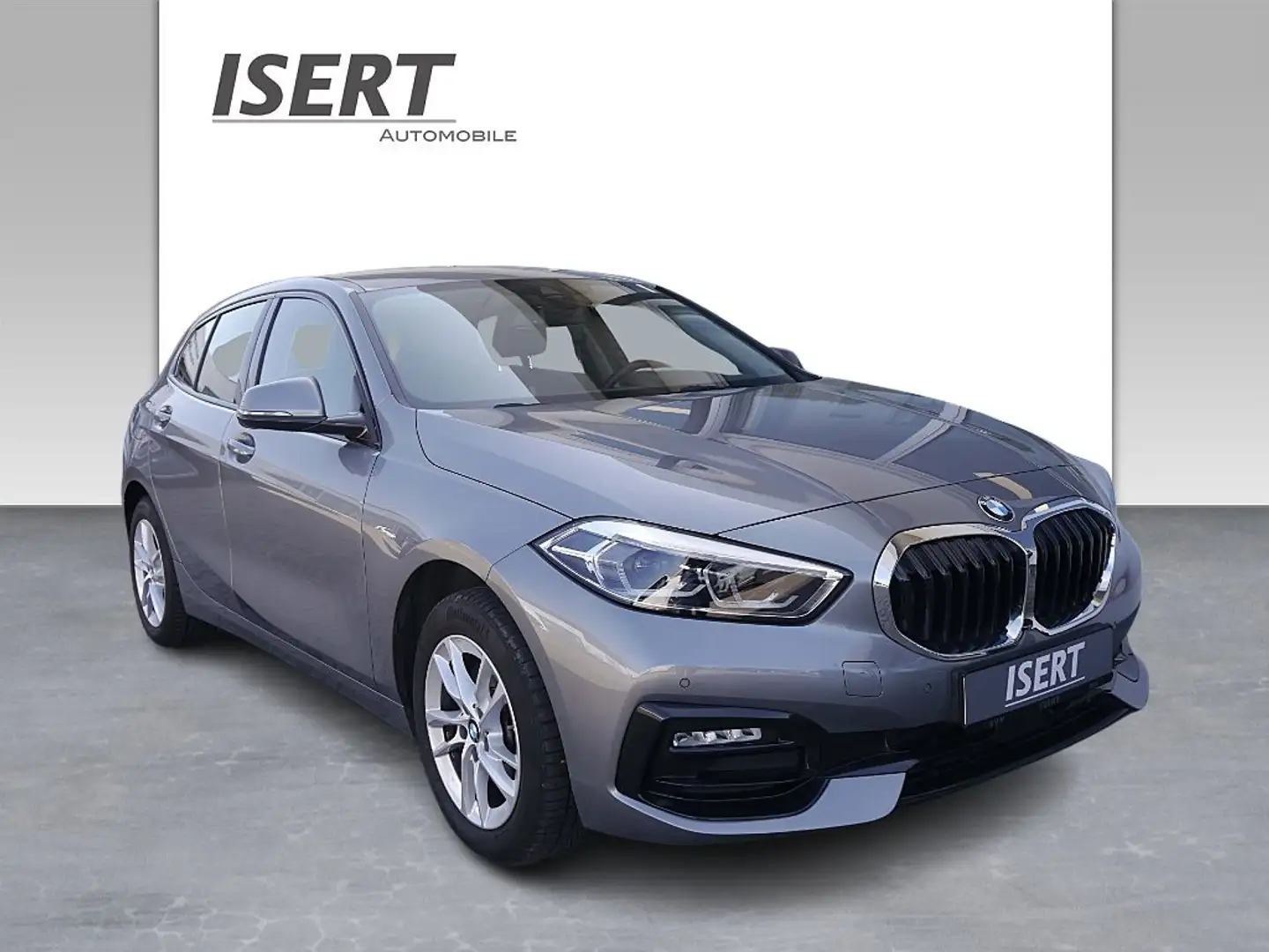 BMW 118 i Lim. Sport Line A. +DAB+LED+LIVE PROF. Grau - 1