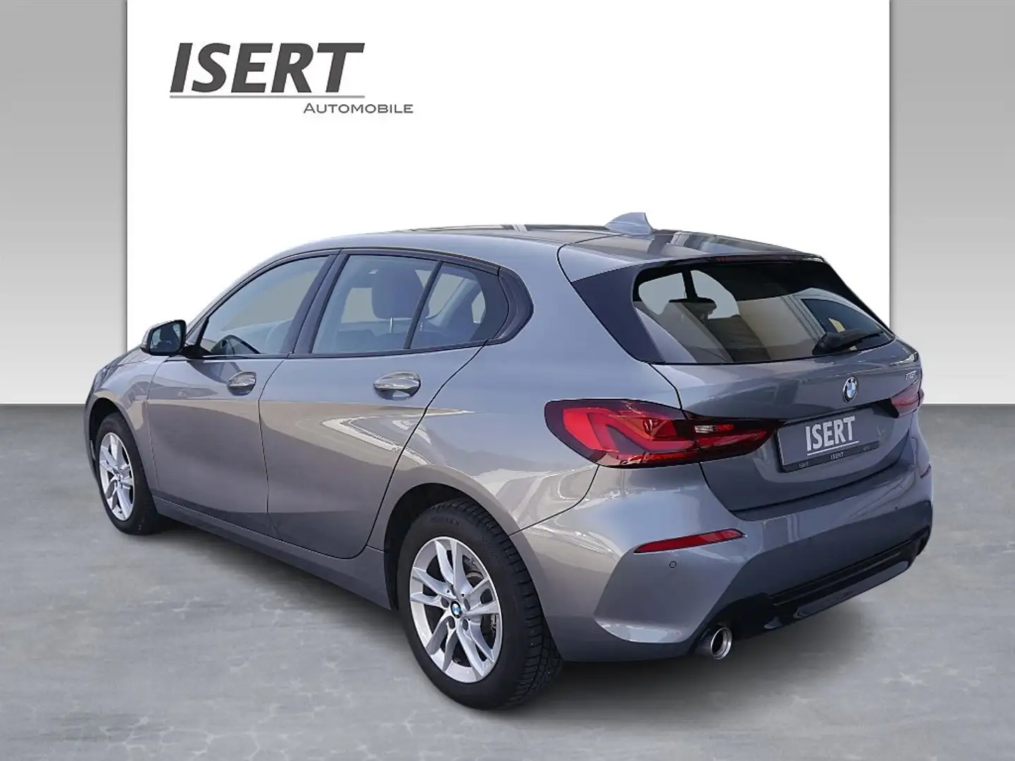 BMW 118 i Lim. Sport Line A. +DAB+LED+LIVE PROF. Grau - 2