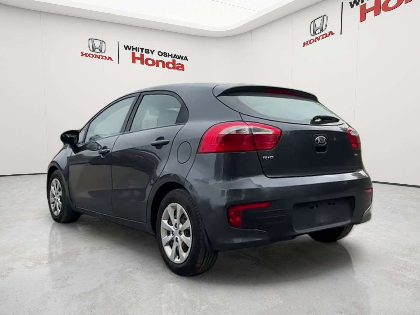 2016 Kia Rio Hatchback 5-Door