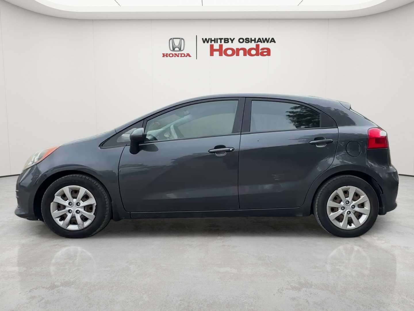2016 Kia Rio Hatchback 5-Door