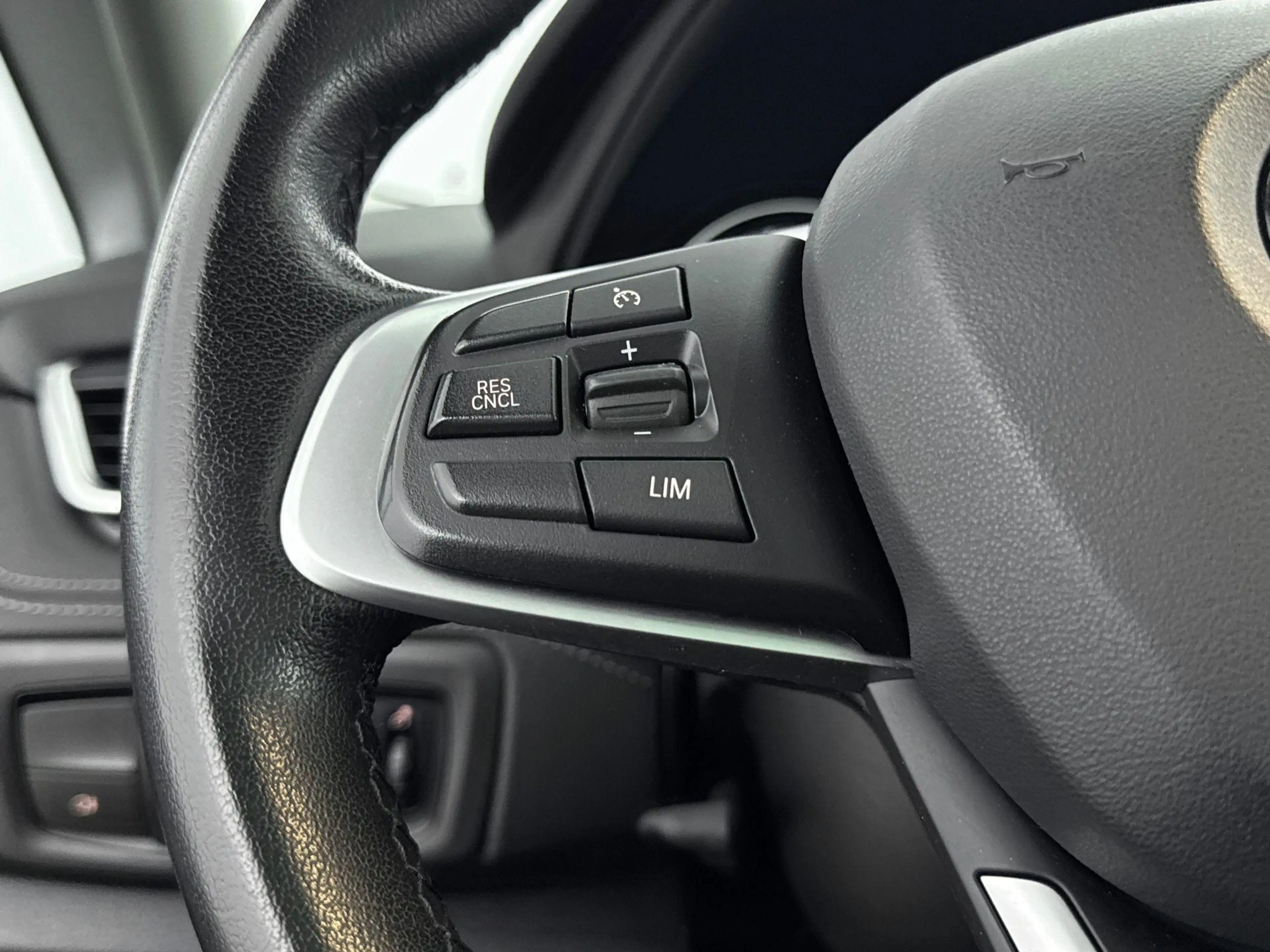 BMW 225 2-serie Active Tourer 225xe iPerformance High Exec — photo 11