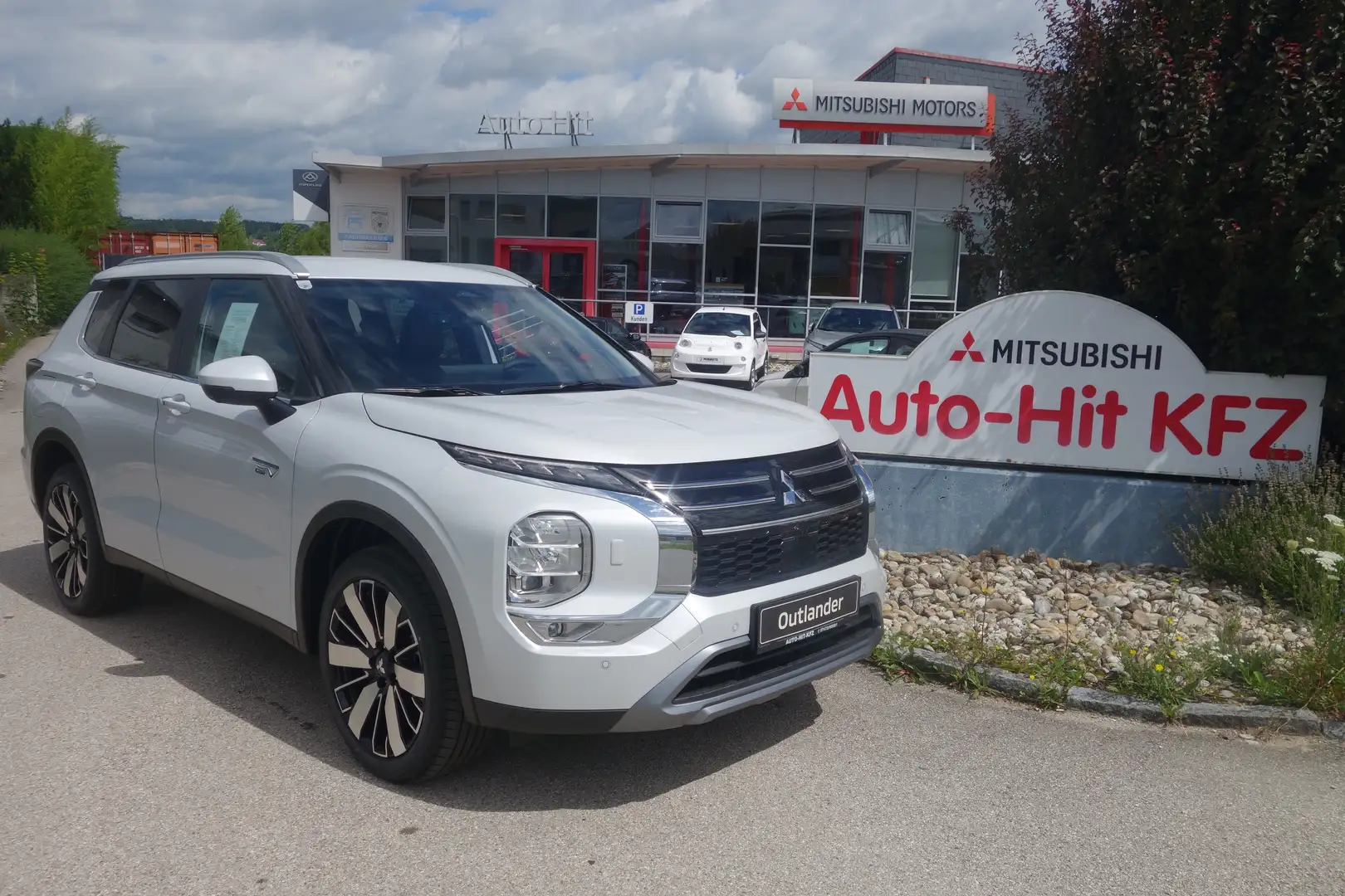 Mitsubishi Outlander Outlander 2,4 PHEV S-AWC Intense Blanco - 1
