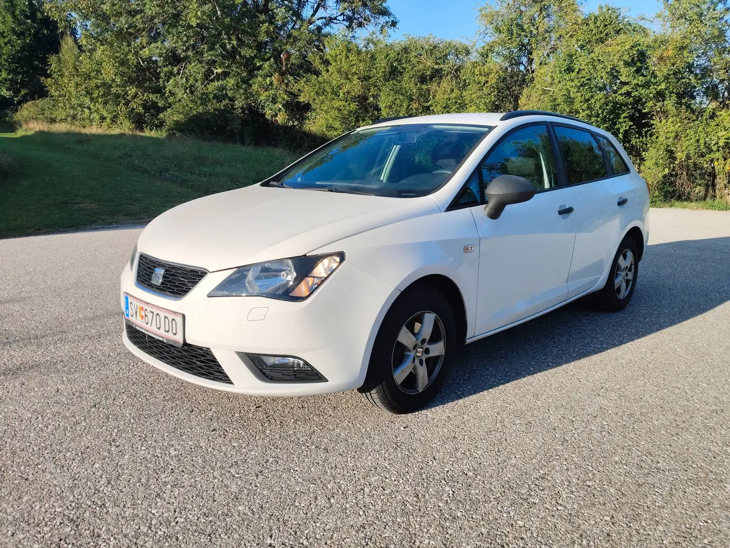 SEAT Ibiza Ibiza ST Reference 1,0 Start-Stopp Reference(2015 - 2016) Weiß - 1