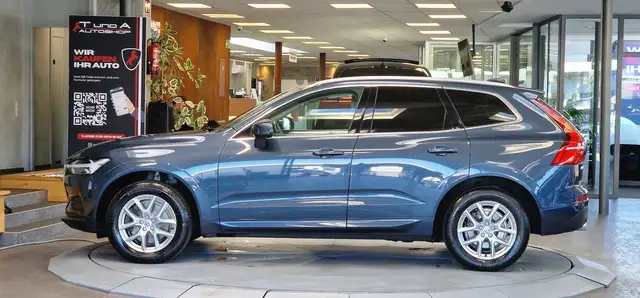 Volvo XC60 view 4
