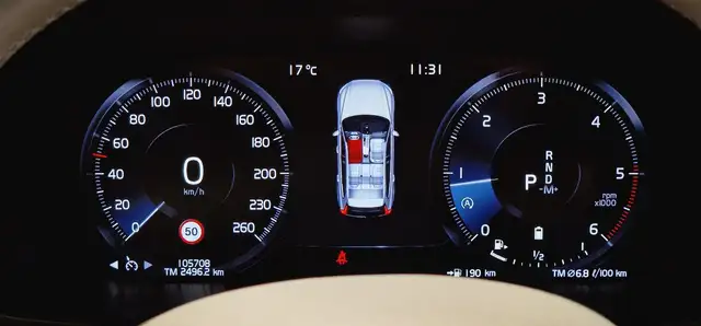 Volvo XC60 view 14
