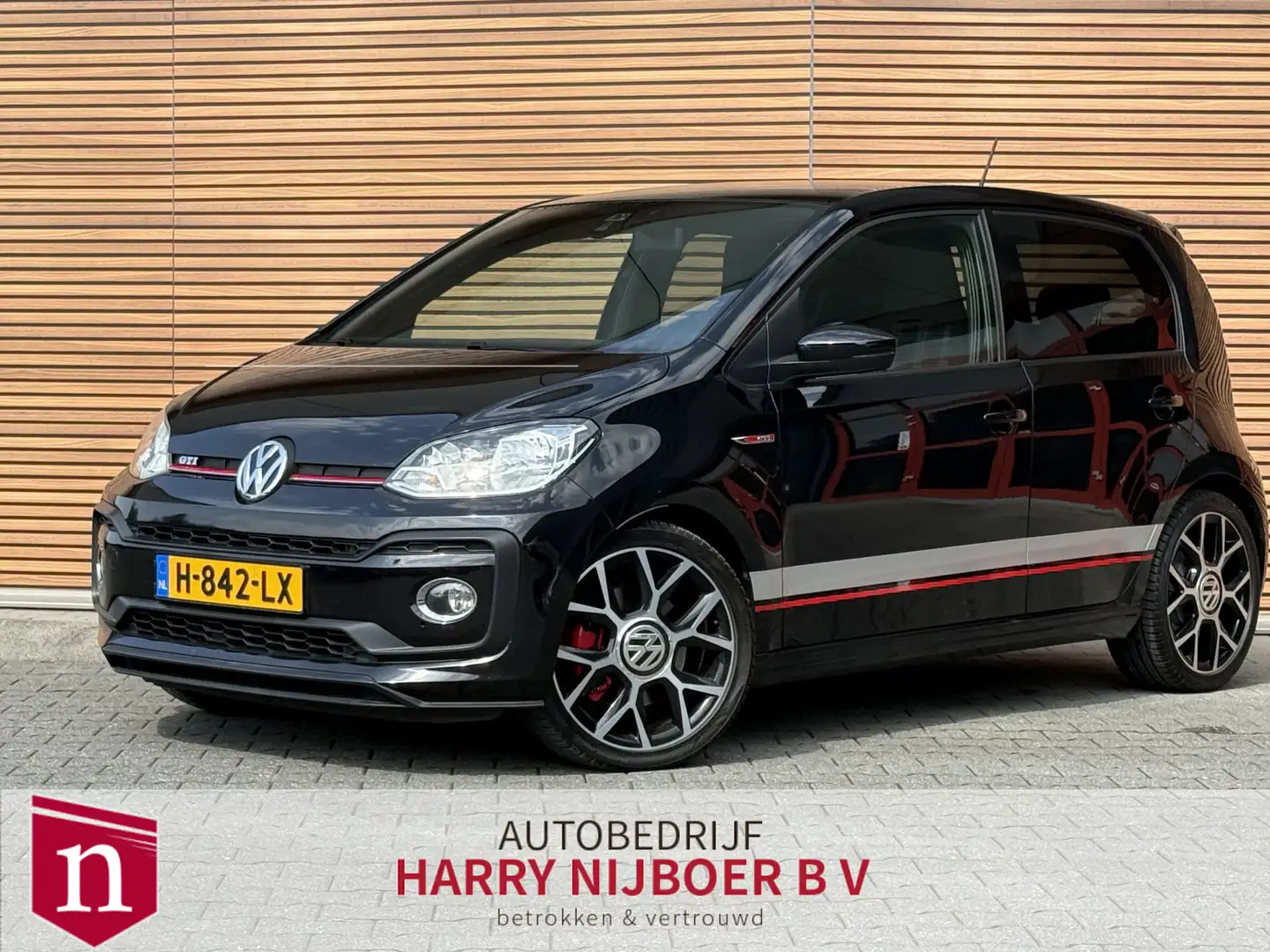 Volkswagen up! 1.0 TSI GTI 17Inch / All season banden / PDC / Cli Zwart - 1