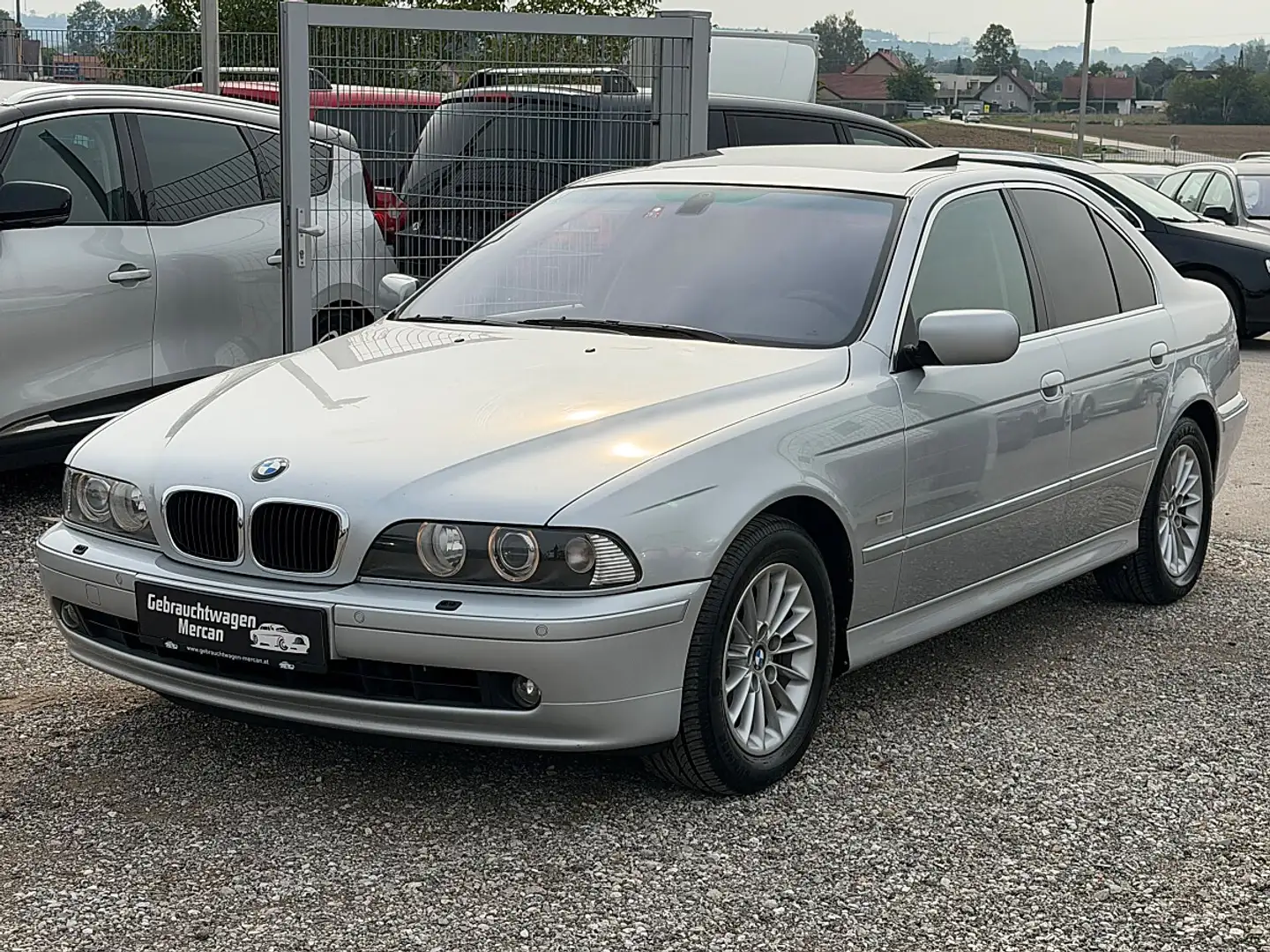 BMW 530 d 1-Besitz !! Pensionisten Fahrzeug !! Silber - 1