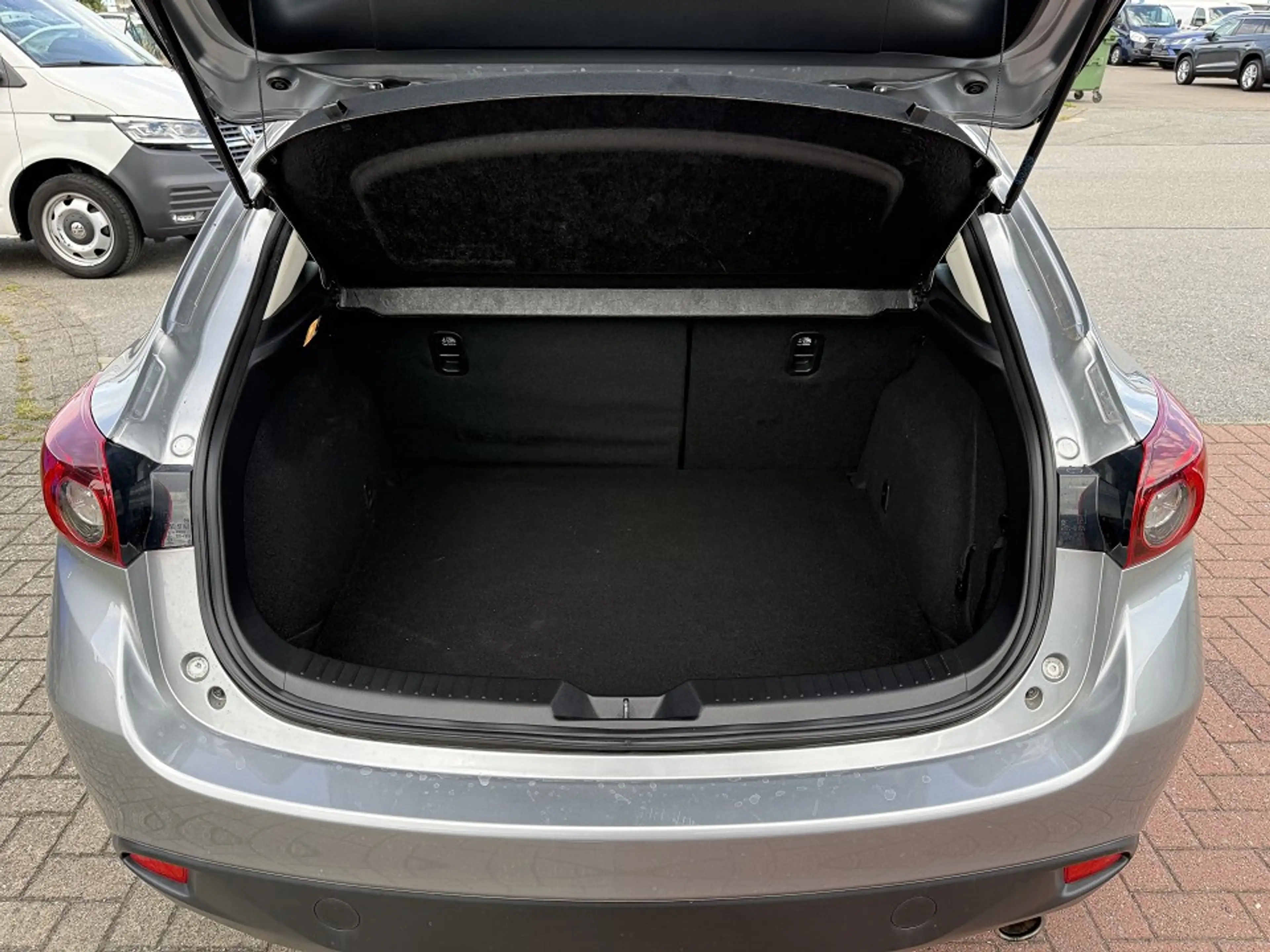 Mazda 3 SKYACTIV-G 100 6GS AL-PRIME — photo 4