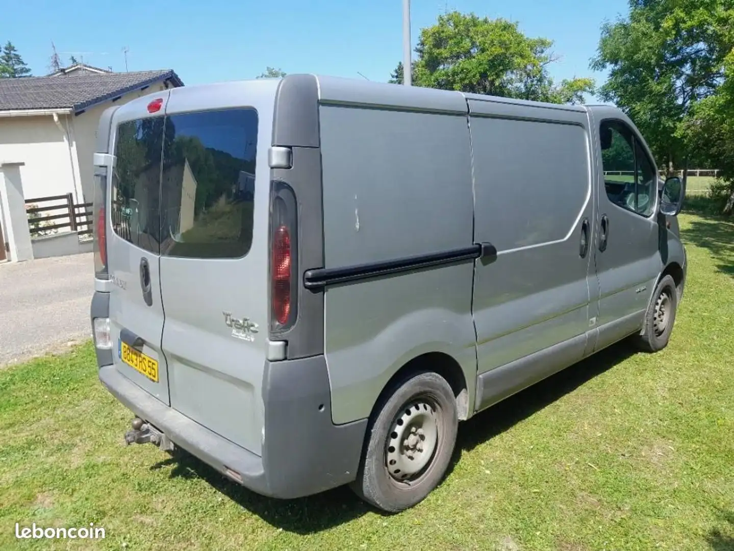 Renault Trafic II 1.9 dCi100 Privilège 1ère Main Garantie 12 mois - 2