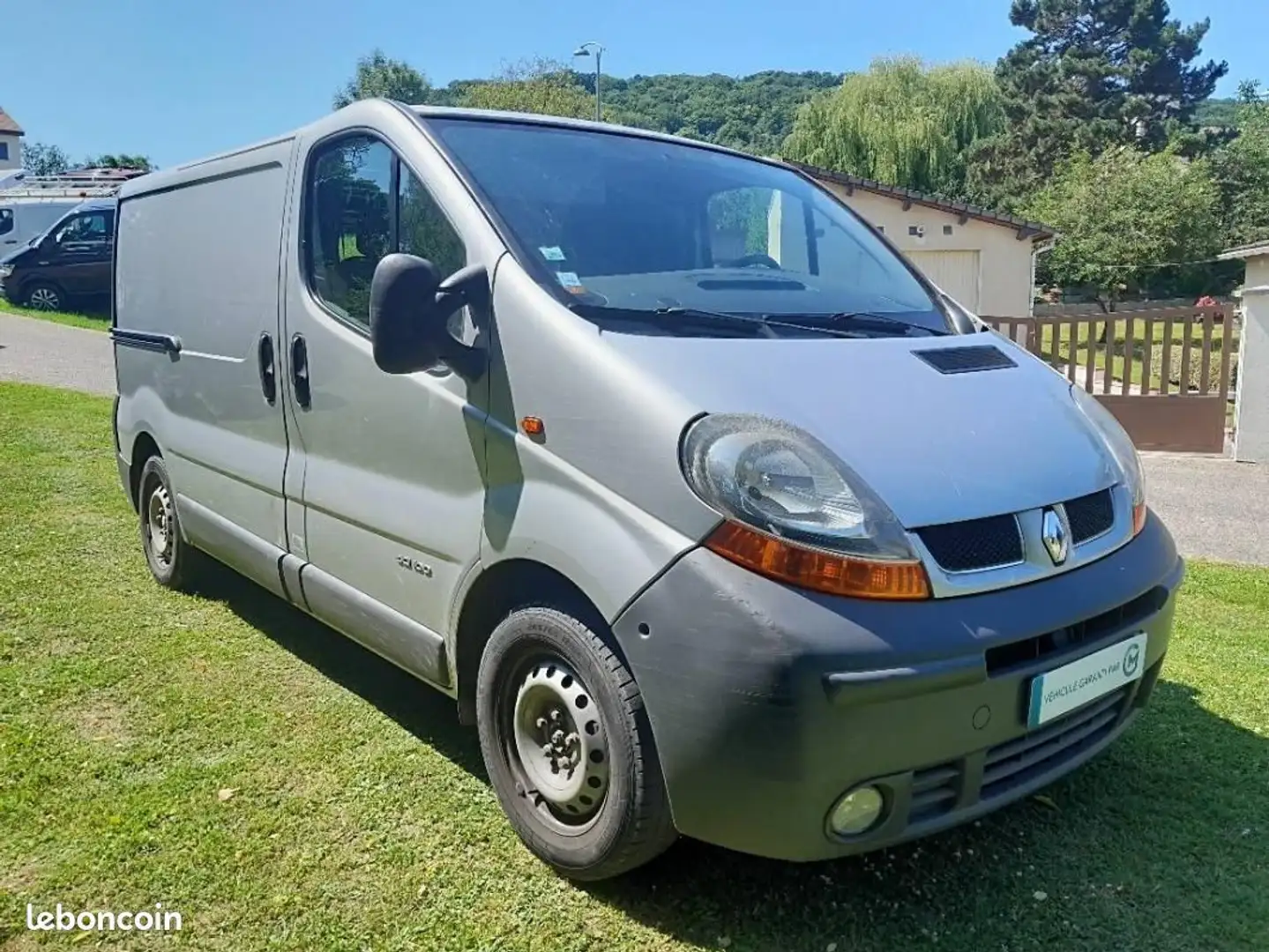 Renault Trafic II 1.9 dCi100 Privilège 1ère Main Garantie 12 mois - 1