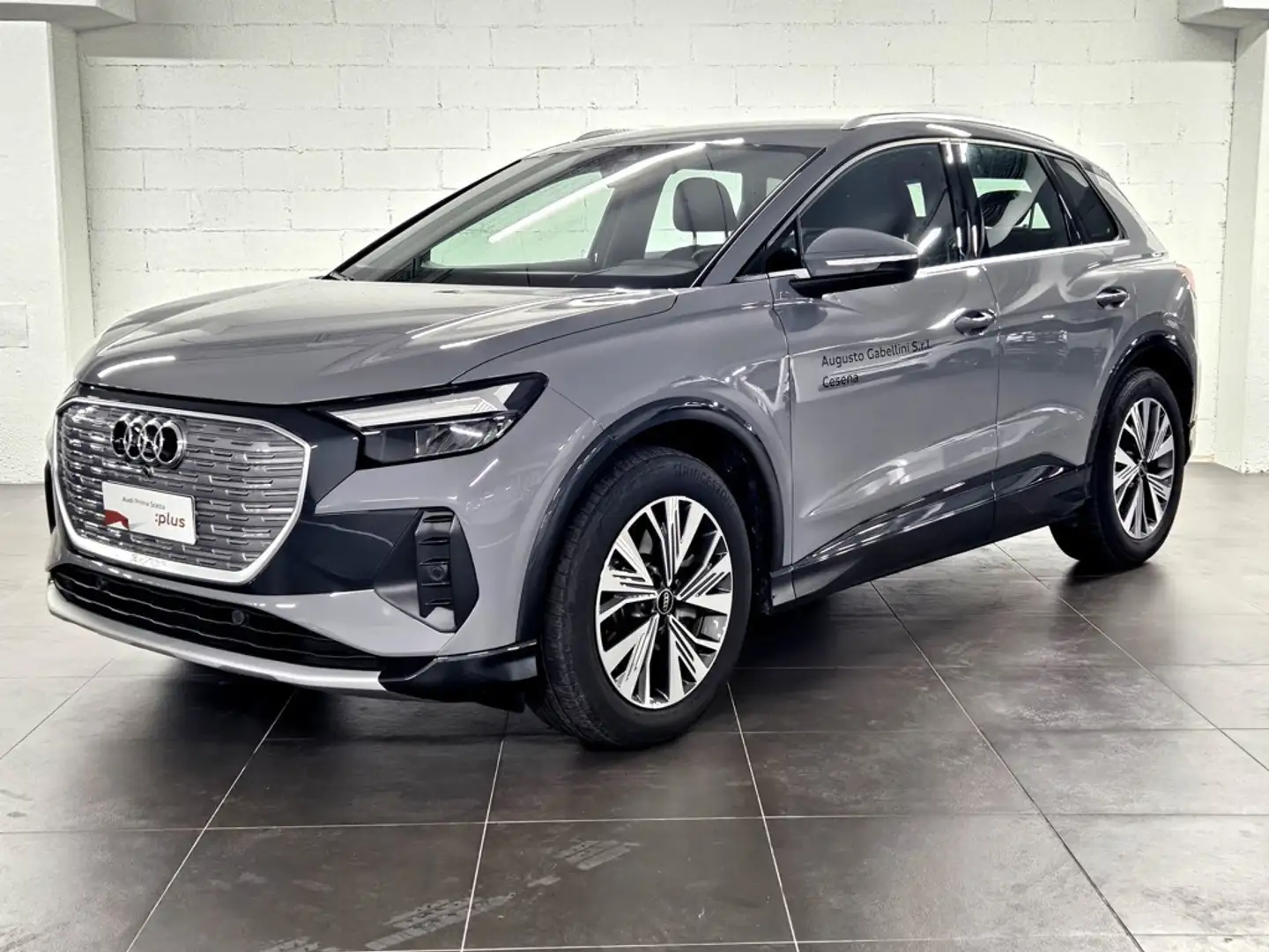 Audi Q4 e-tron 45 E-TRON QUATTRO MY 23 Grigio - 1