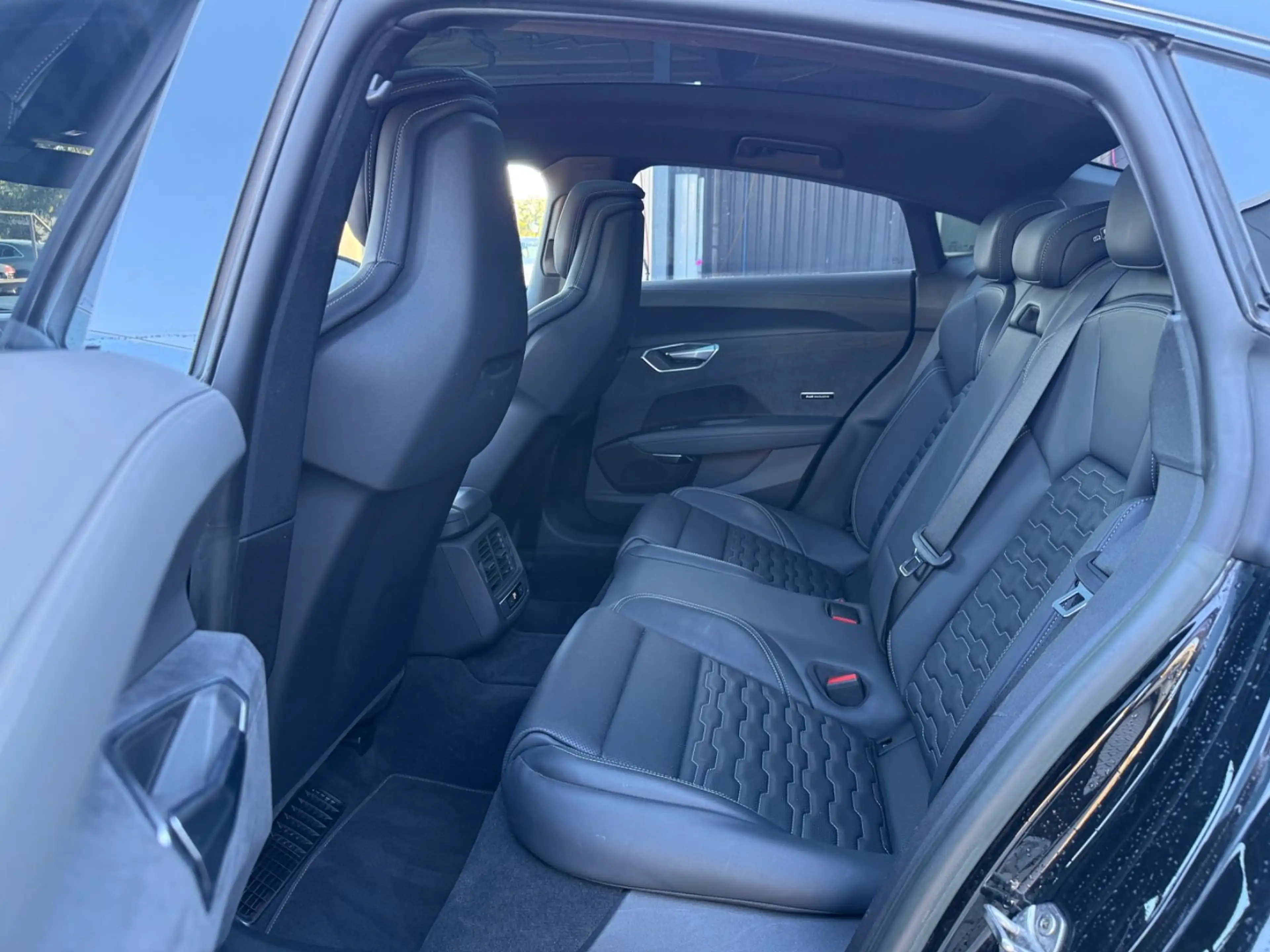Audi e-tron GT Quattro*LASER*HuD*PANO*1.Hand*VOLL* — photo 10