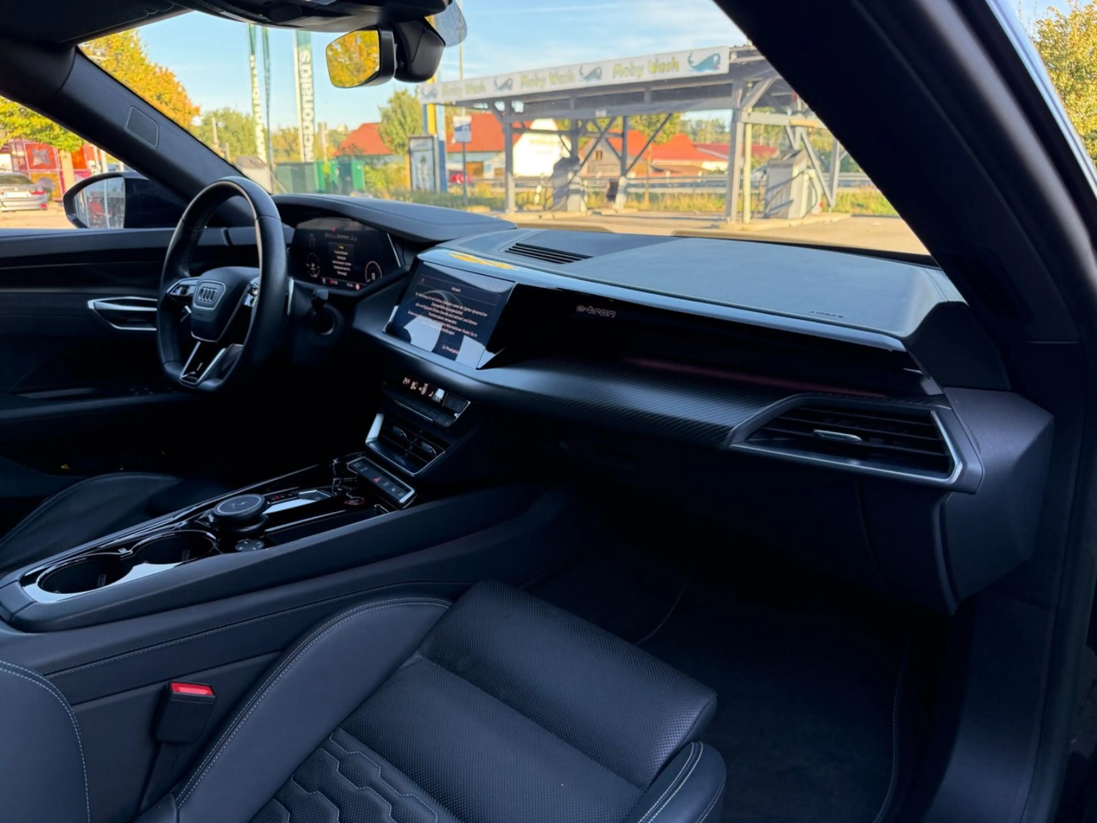 Audi e-tron GT Quattro*LASER*HuD*PANO*1.Hand*VOLL* — photo 9