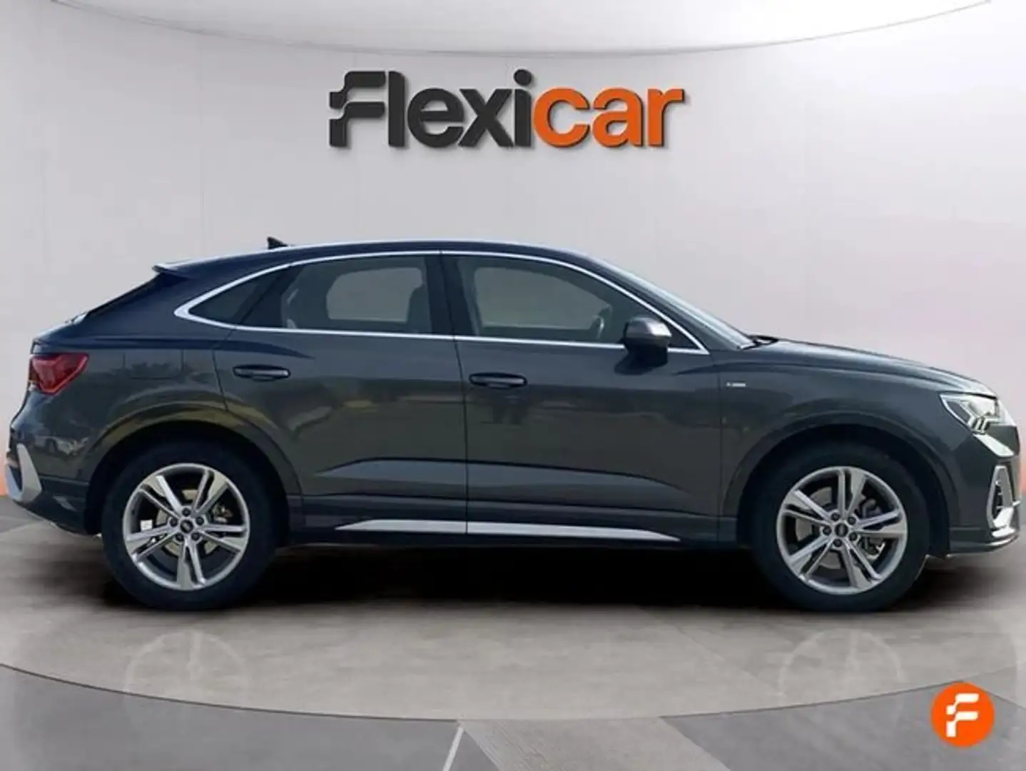 Audi Q3 40 TDI S line quattro S tronic 147kW Gris - 2
