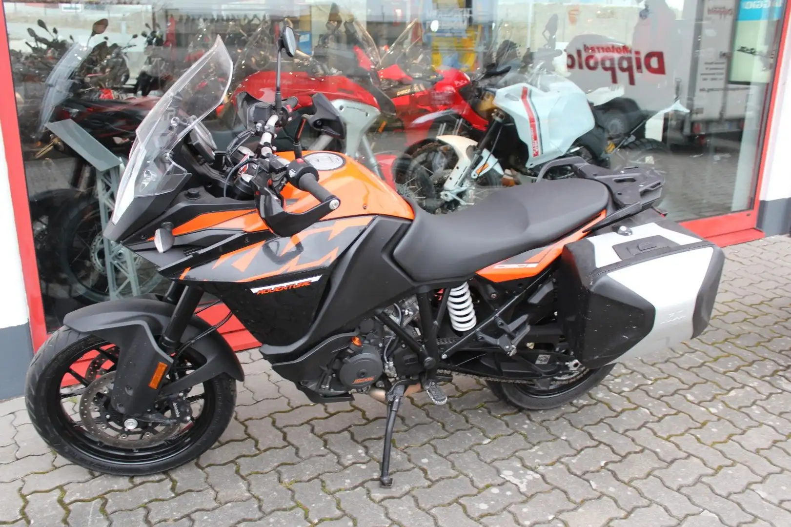 KTM 1090 Adventure Pomarańczowy - 1