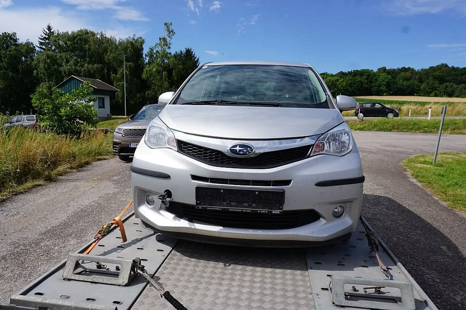 Subaru Trezia 1,4D Comfort Aut. DPF Szary - 2
