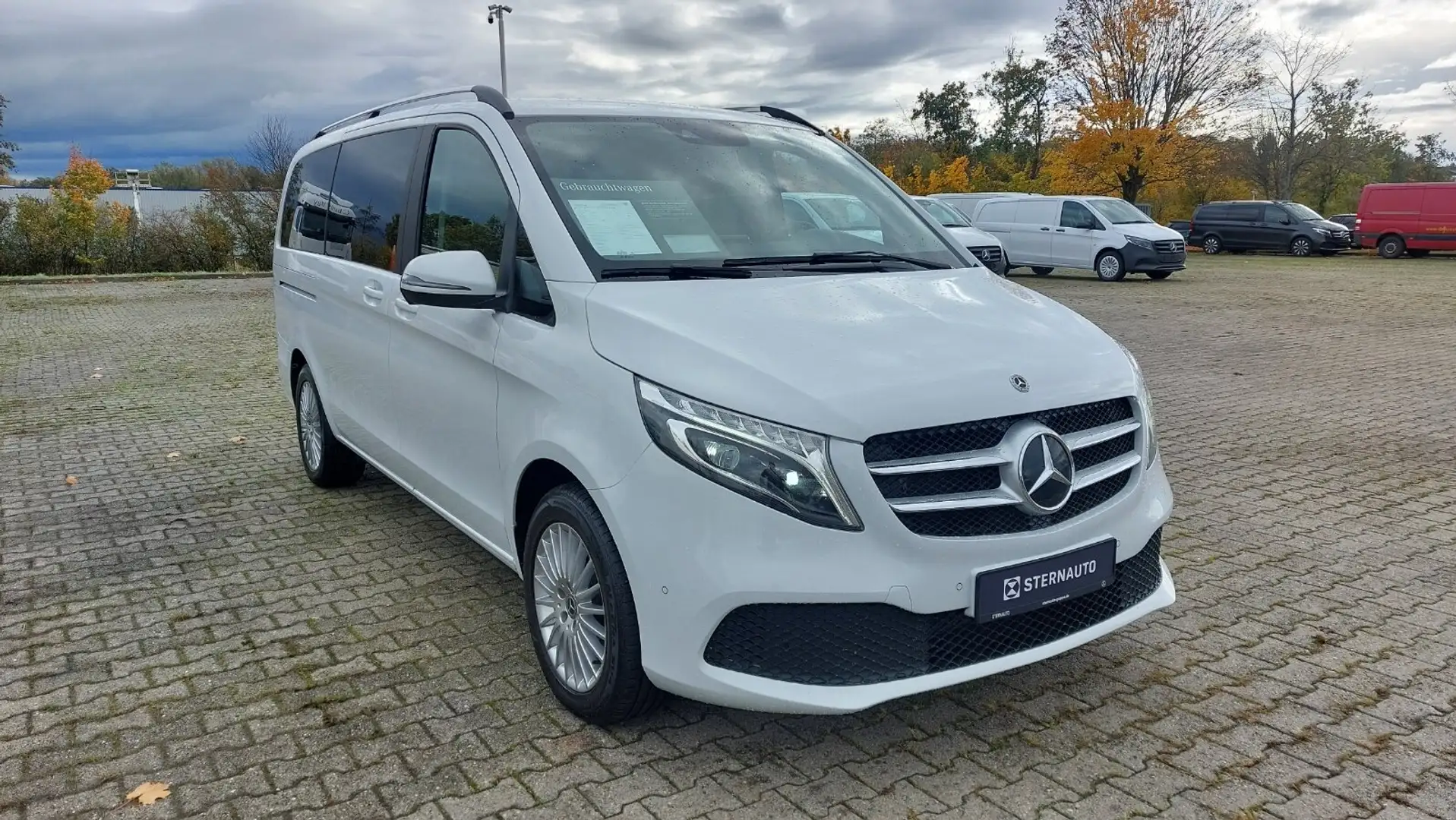 Mercedes-Benz V 250 V 250 d 4MATIC ED. Lang PANO LED BURMESTER NAVI Blanc - 2