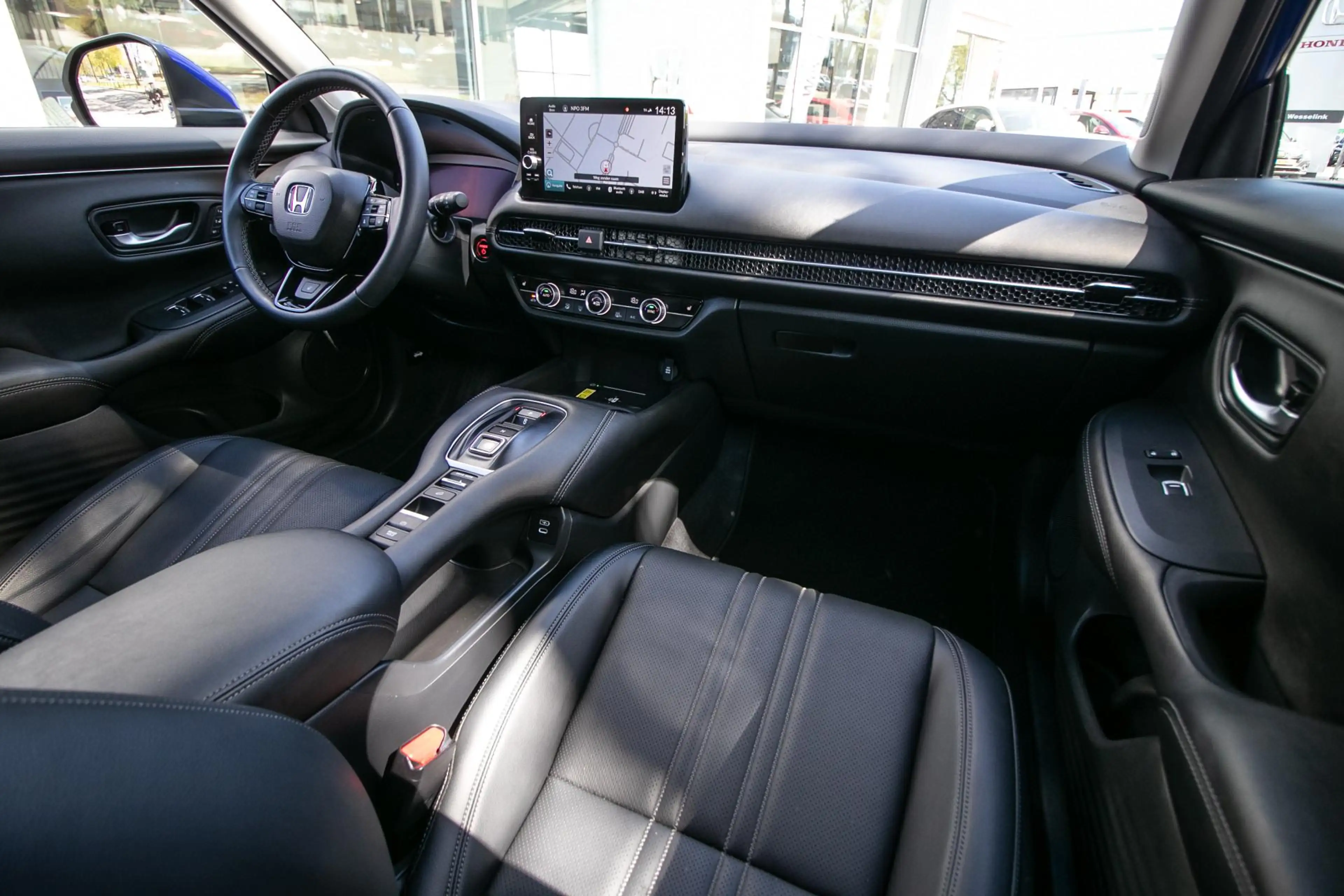 Honda ZR-V 2.0 e:HEV Advance | pano schuif - k dak | Apple cp — photo 4