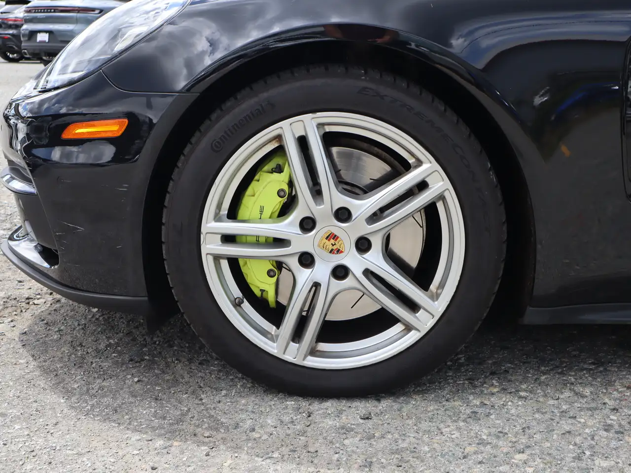 Porsche Panamera снимка Porsche Panamera