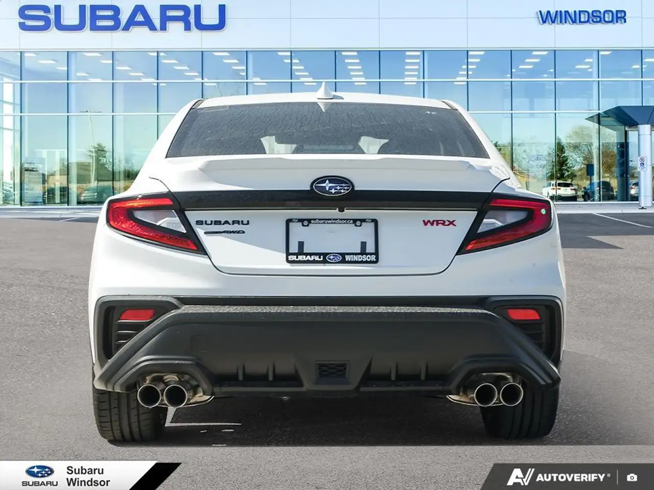 Subaru WRX снимка Subaru WRX