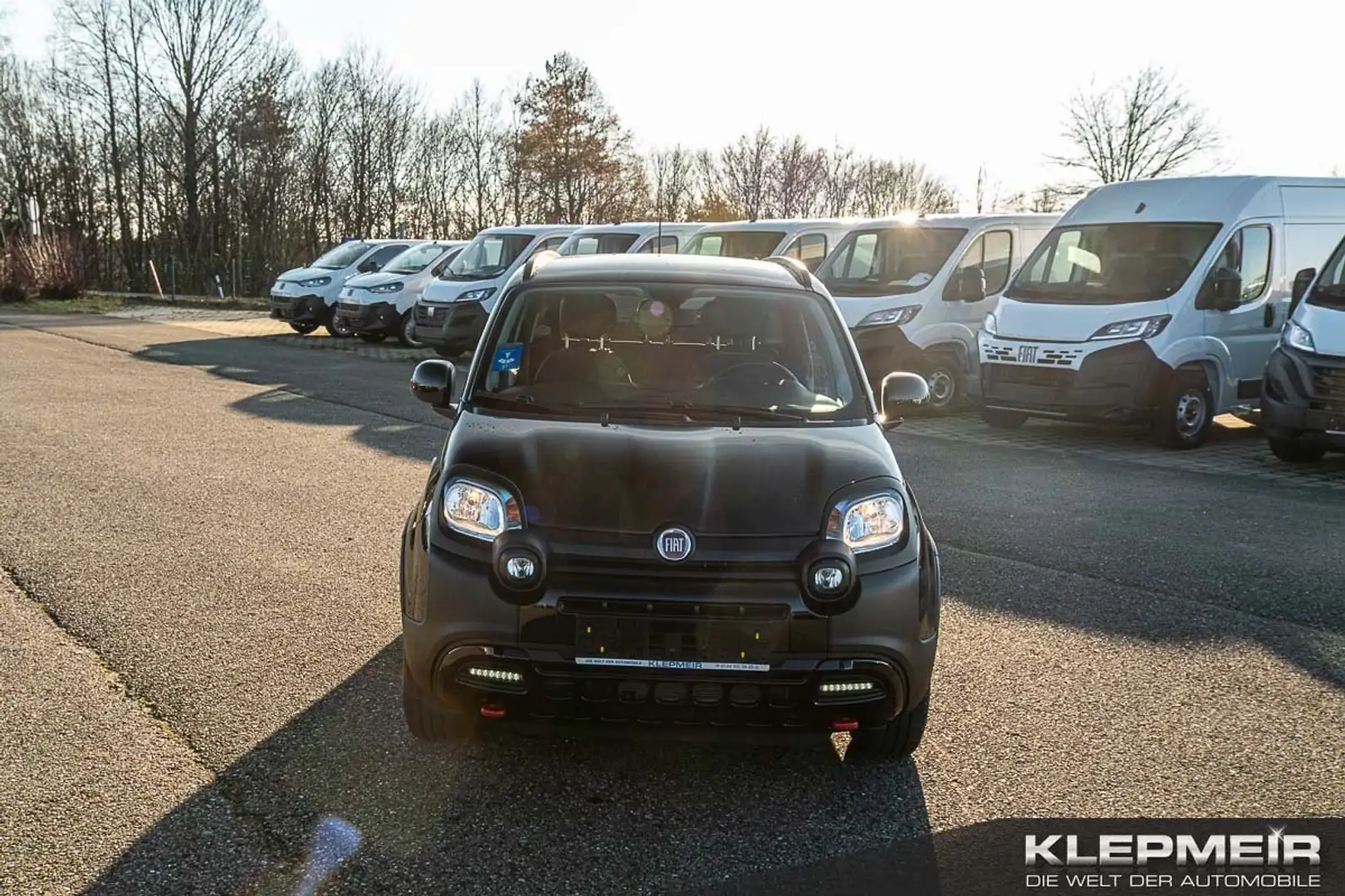 Fiat Panda Panda Hybrid 1.0 GSE 51kw (70PS) Schwarz - 2