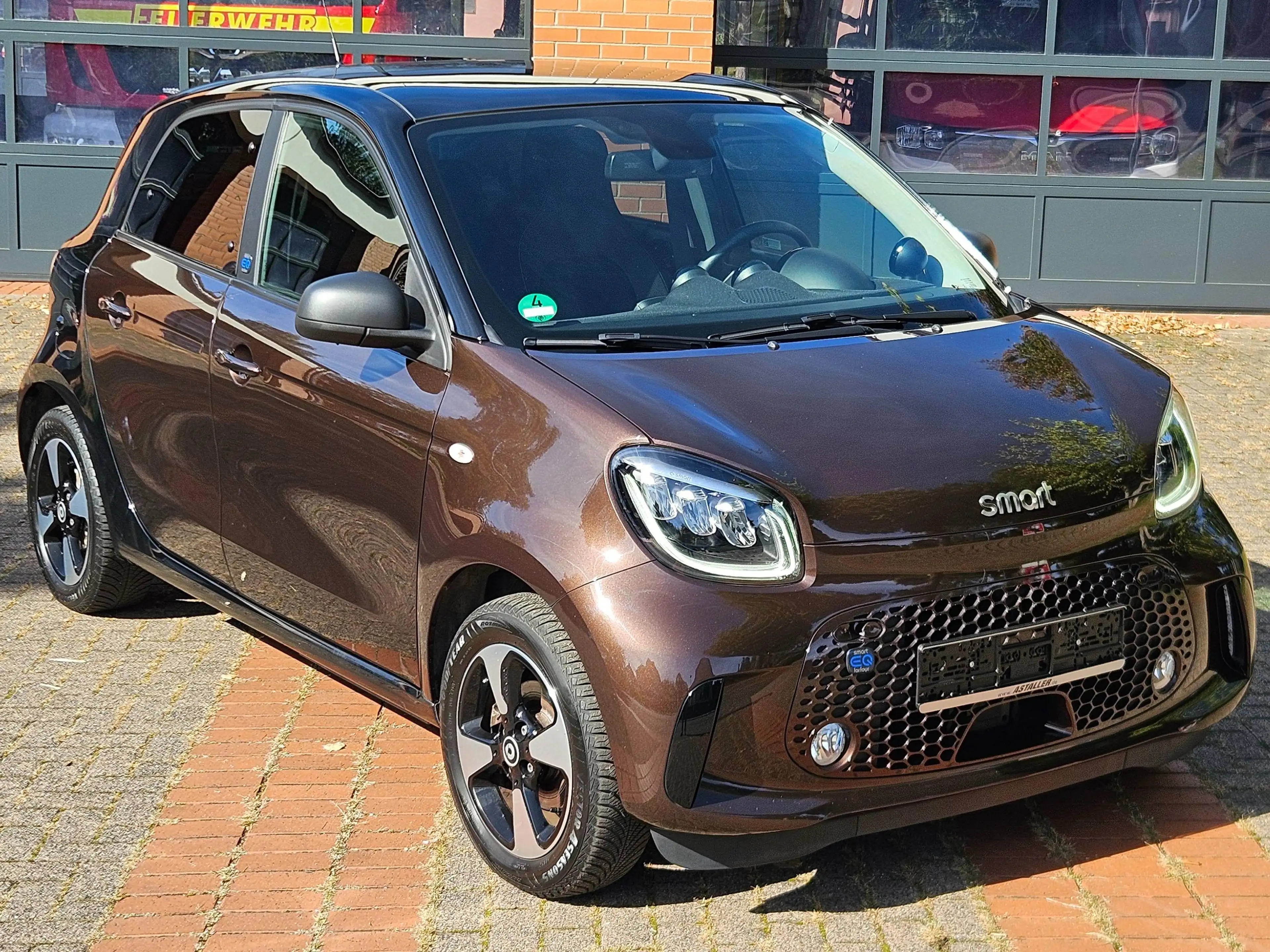 smart forFour smart EQ ForFour EQ passion mit plus u. exclusiv-Paket 22kw-Lader 2J Garantie möglich! — photo 11