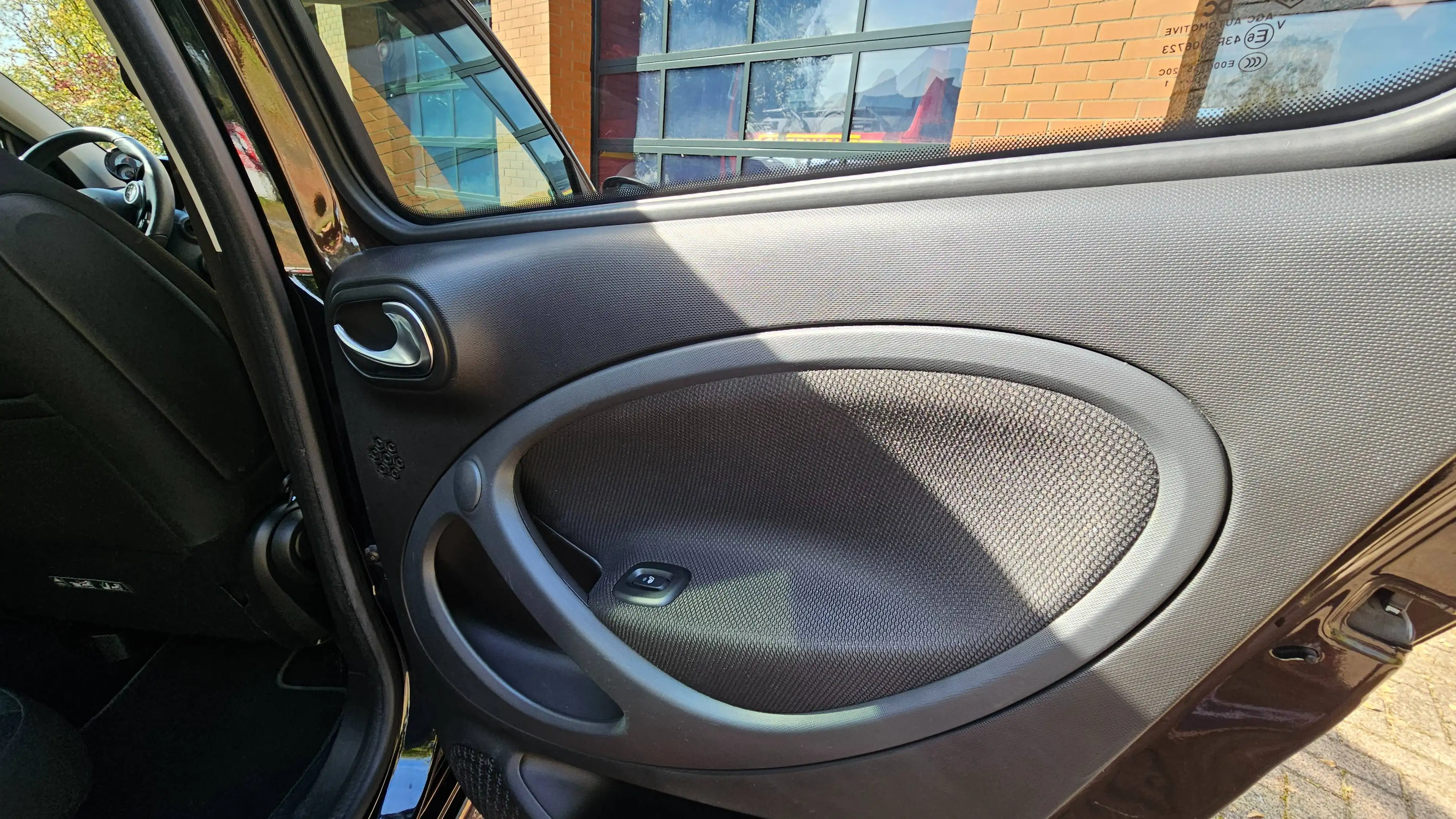 smart forFour smart EQ ForFour EQ passion mit plus u. exclusiv-Paket 22kw-Lader 2J Garantie möglich! — photo 15